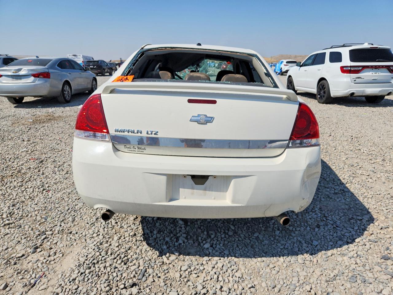 2007 Chevrolet Impala Ltz White vin: 2G1WU58R279108174
