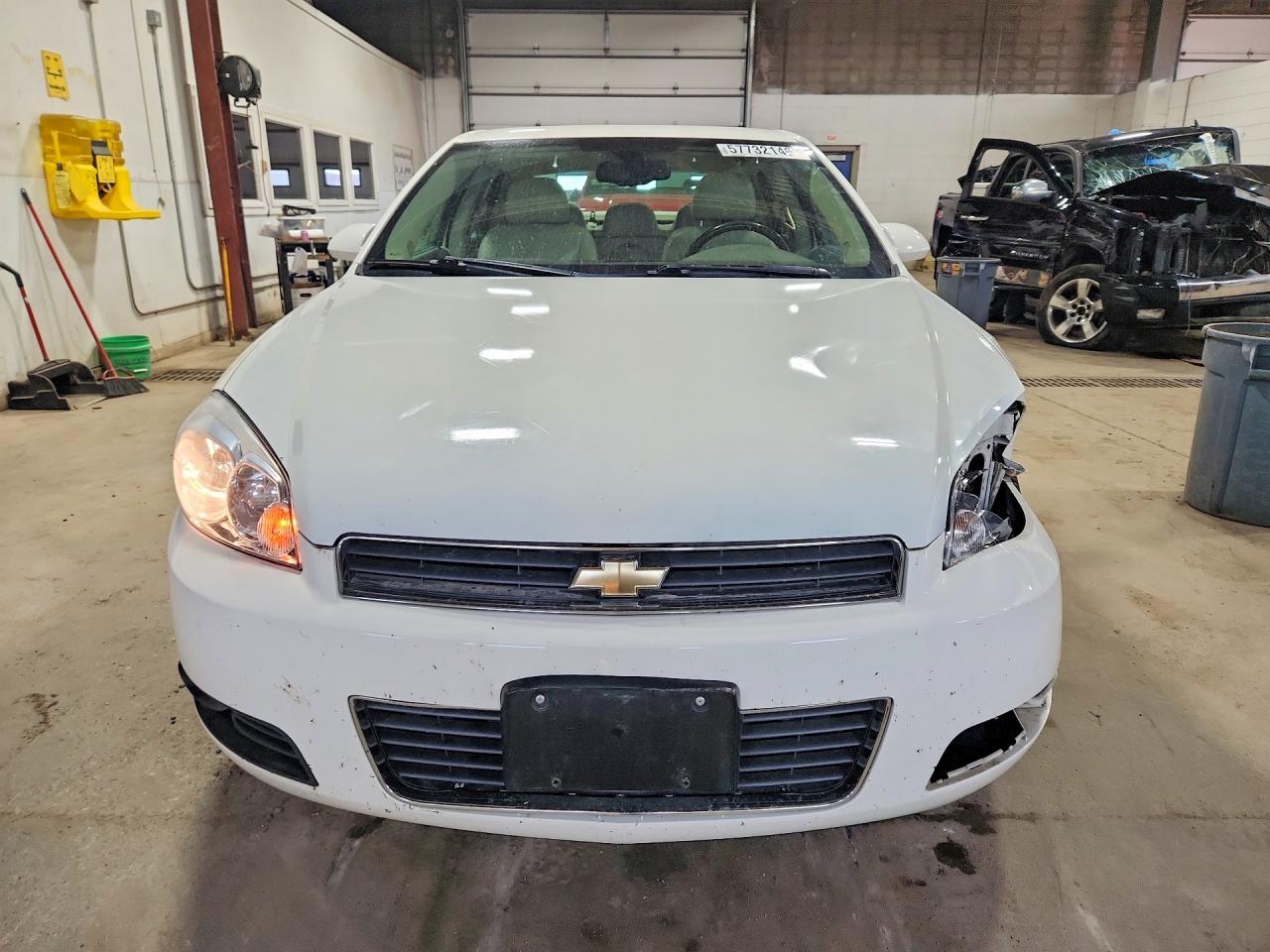 2007 Chevrolet Impala Ltz White vin: 2G1WU58R279130658