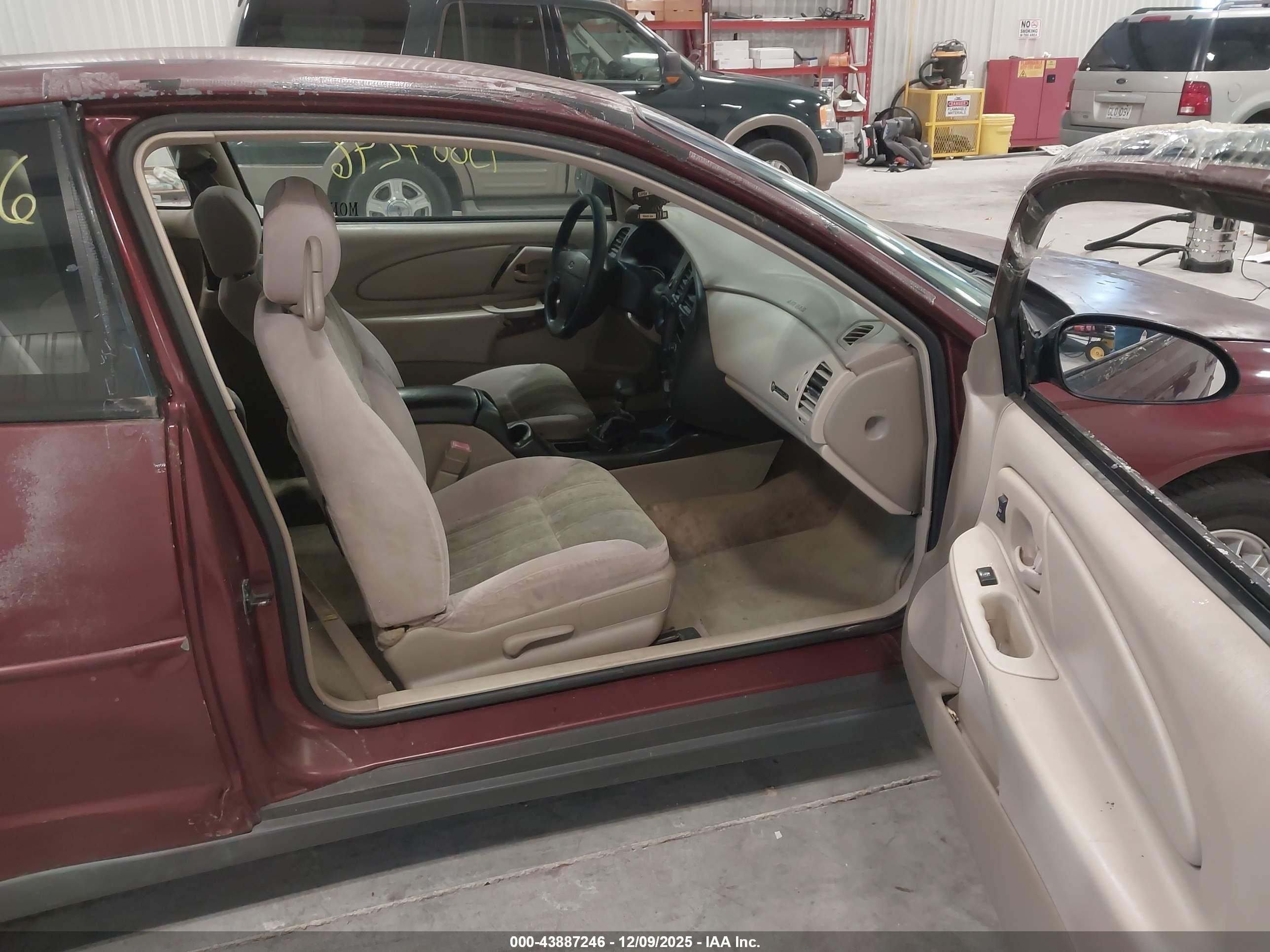 2001 Chevrolet Monte Carlo Ls Burgundy vin: 2G1WW12E619373440