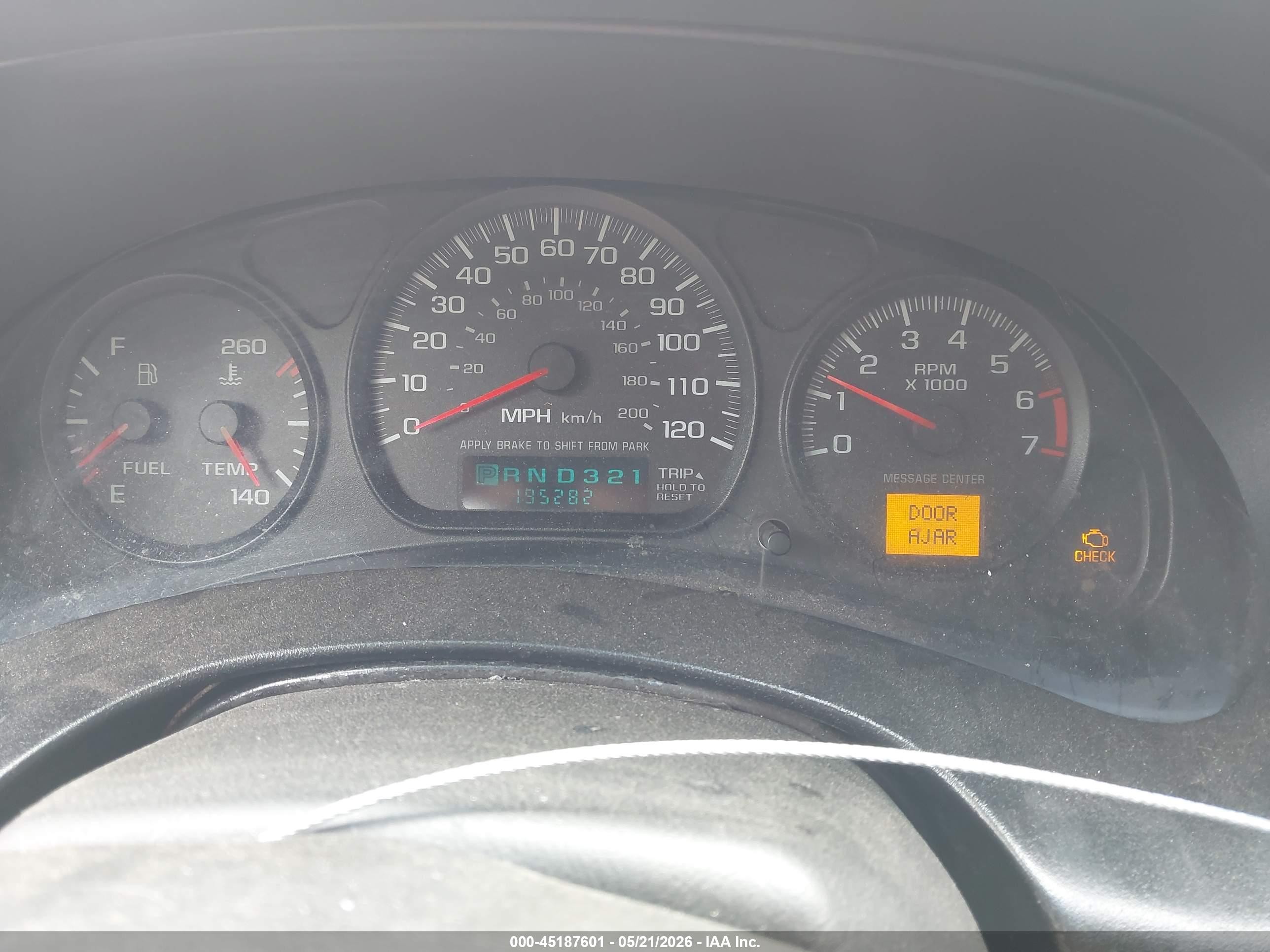 2004 Chevrolet Monte Carlo Ls Red vin: 2G1WW12E649438761