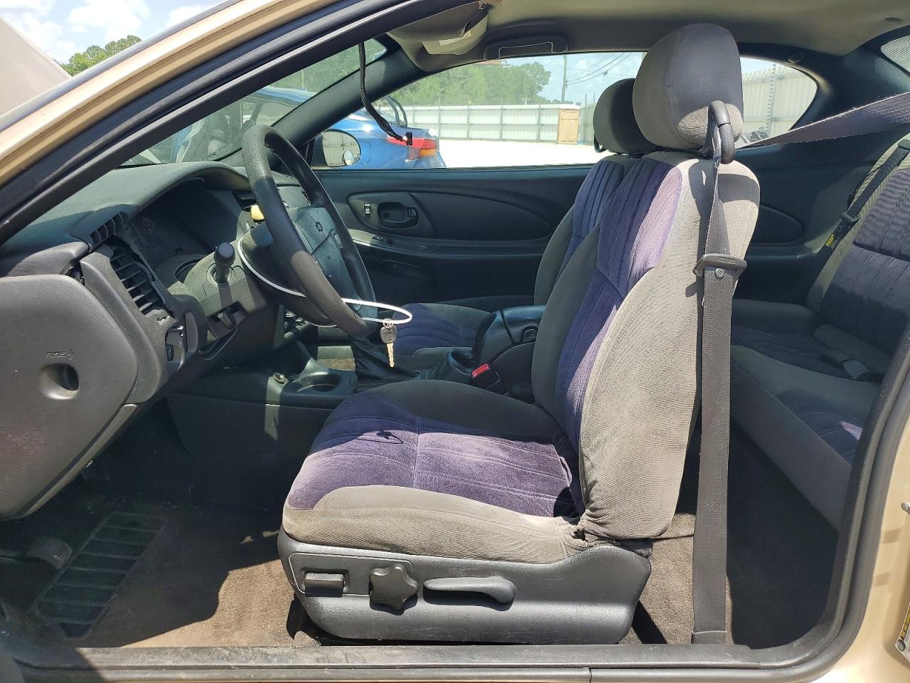 2005 Chevrolet Monte Carlo Ls Золотой vin: 2G1WW12E659182008