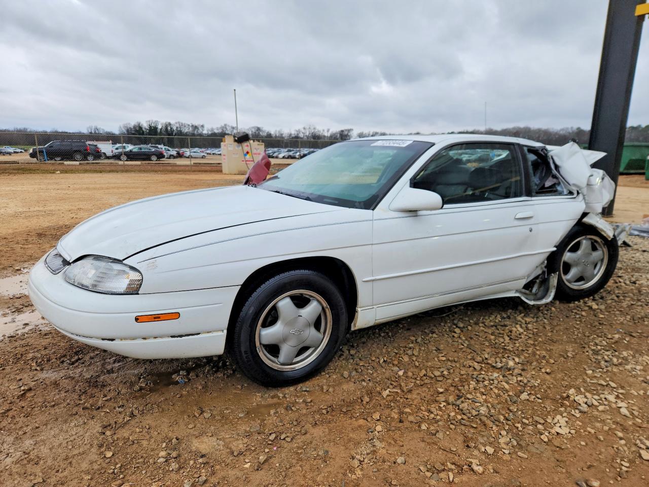 1999 Chevrolet Monte Carlo Ls White vin: 2G1WW12M0X9283491