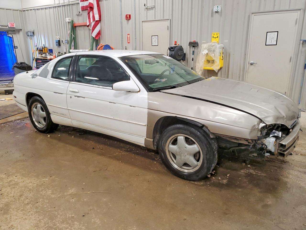 1999 Chevrolet Monte Carlo Ls Белый vin: 2G1WW12M1X9288571