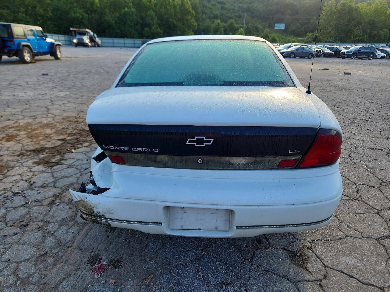 1997 Chevrolet Monte Carlo Ls Белый vin: 2G1WW12M2V9295526