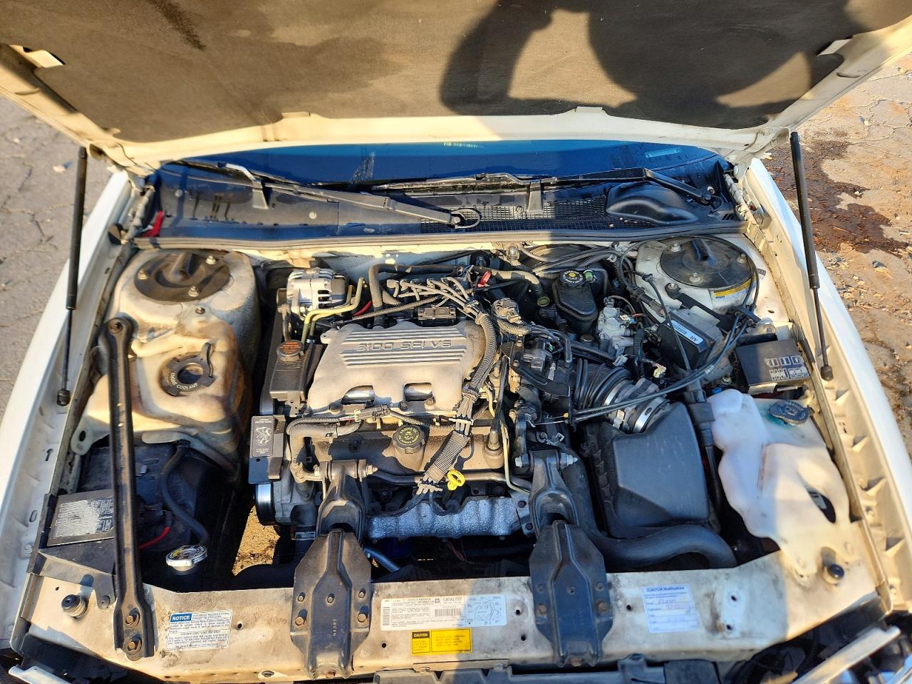 1997 Chevrolet Monte Carlo Ls Белый vin: 2G1WW12M2V9295526