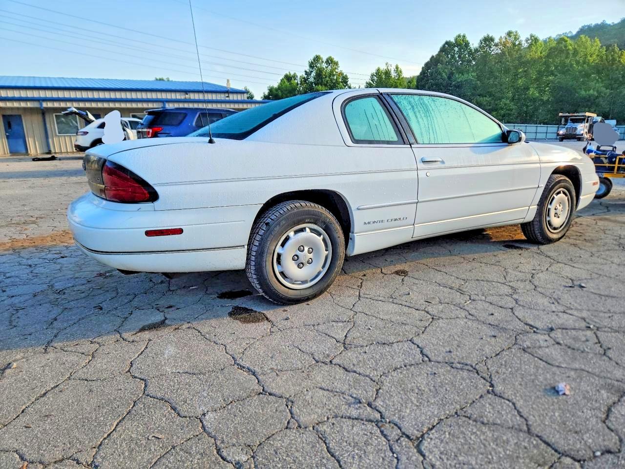 1997 Chevrolet Monte Carlo Ls Белый vin: 2G1WW12M2V9295526