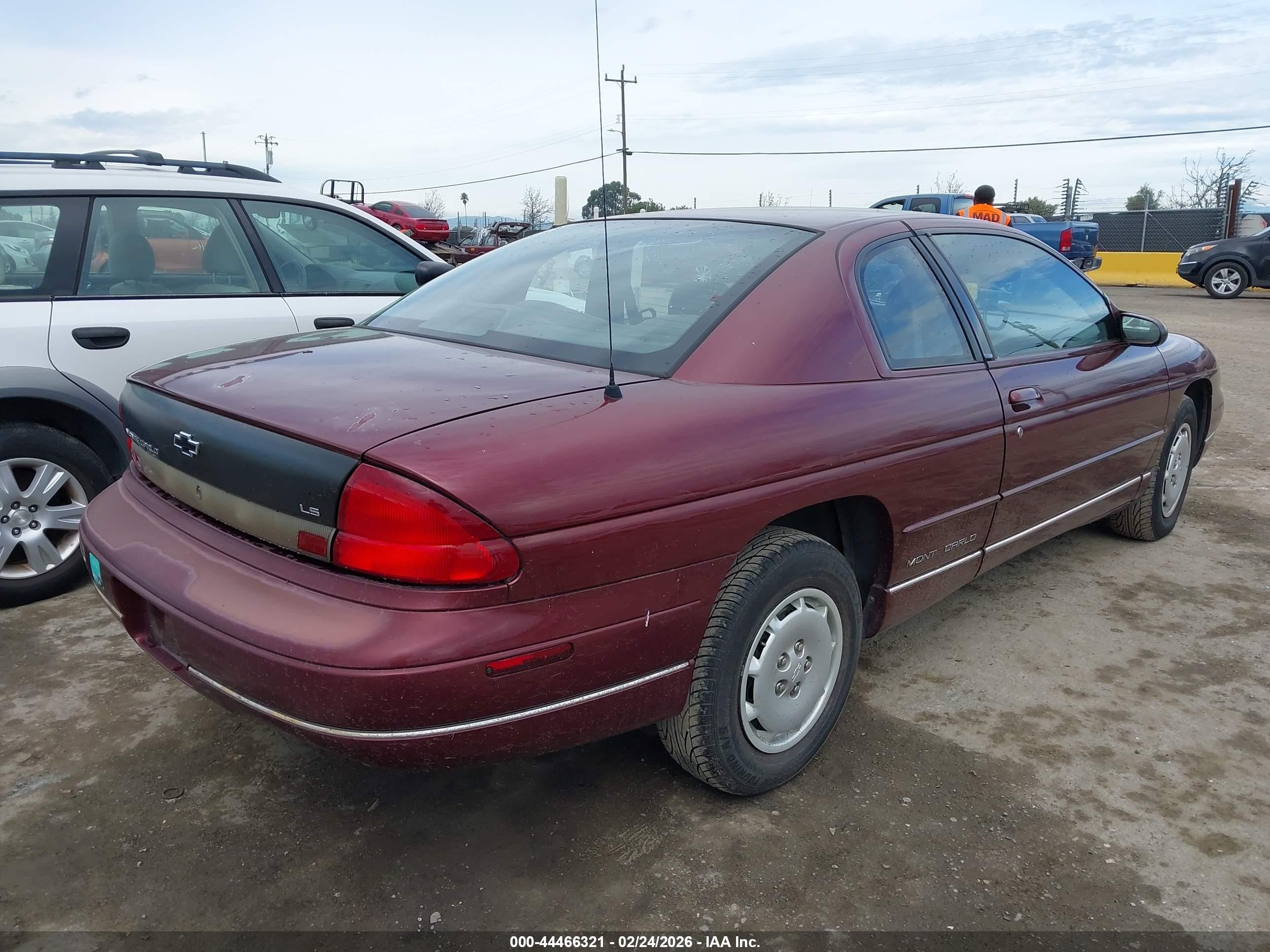 1996 Chevrolet Monte Carlo Ls Red vin: 2G1WW12M3T9117783