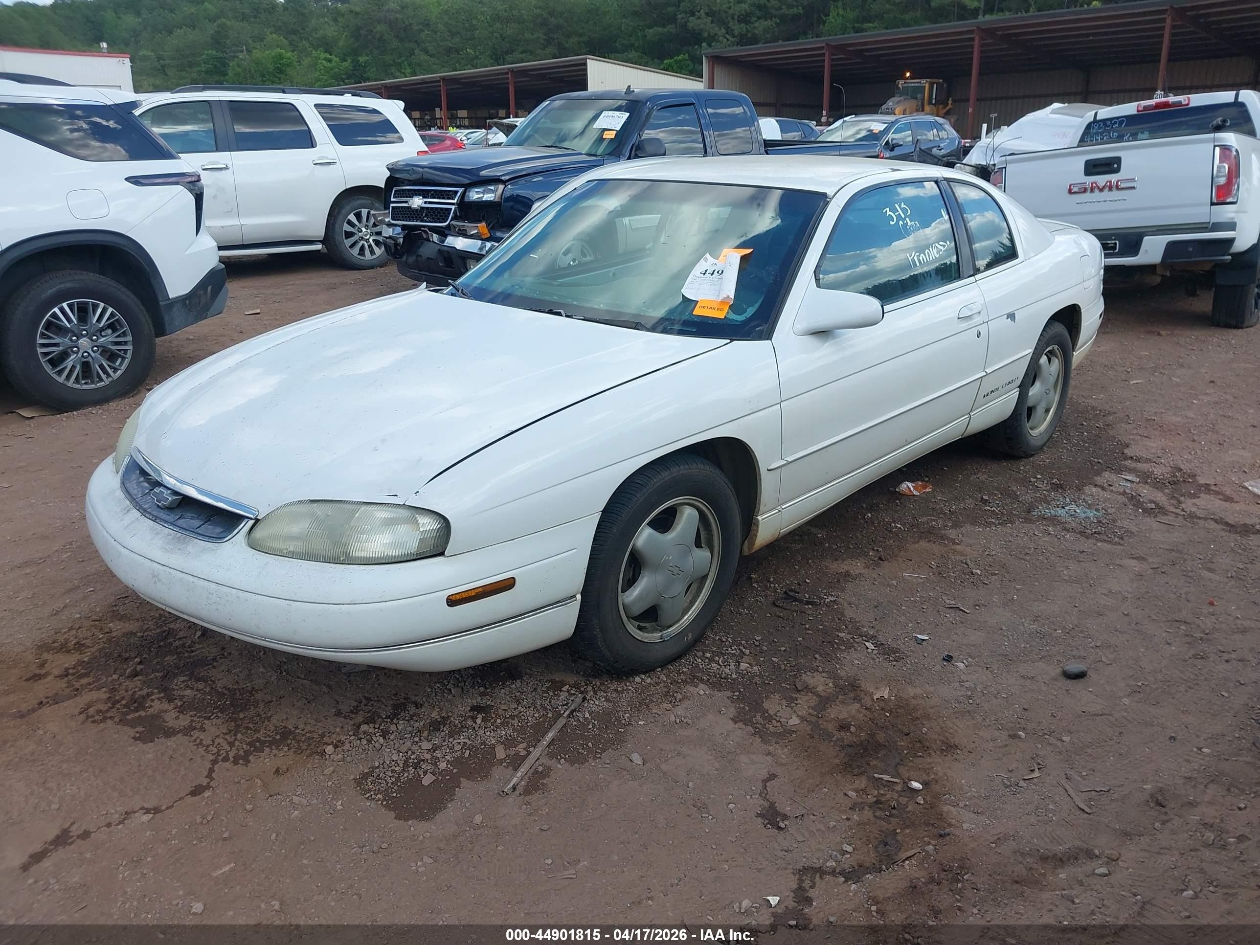 1997 Chevrolet Monte Carlo Ls White vin: 2G1WW12M5V9323142