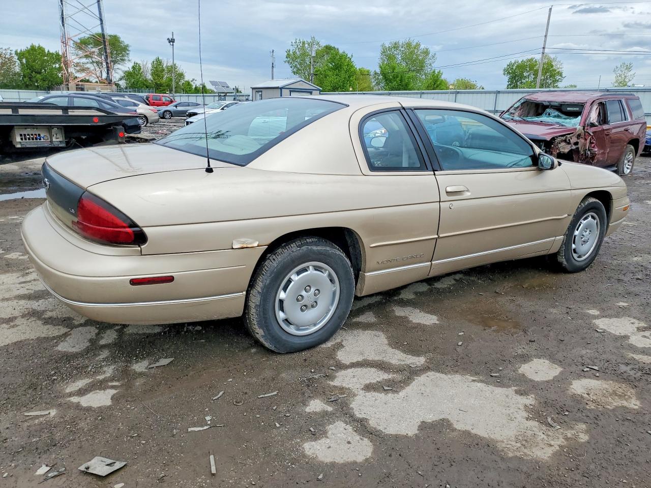 1999 Chevrolet Monte Carlo Ls Бежевый vin: 2G1WW12M5X9287620