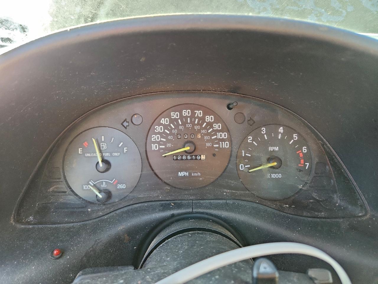 1998 Chevrolet Monte Carlo Ls Золотой vin: 2G1WW12M6W9160468