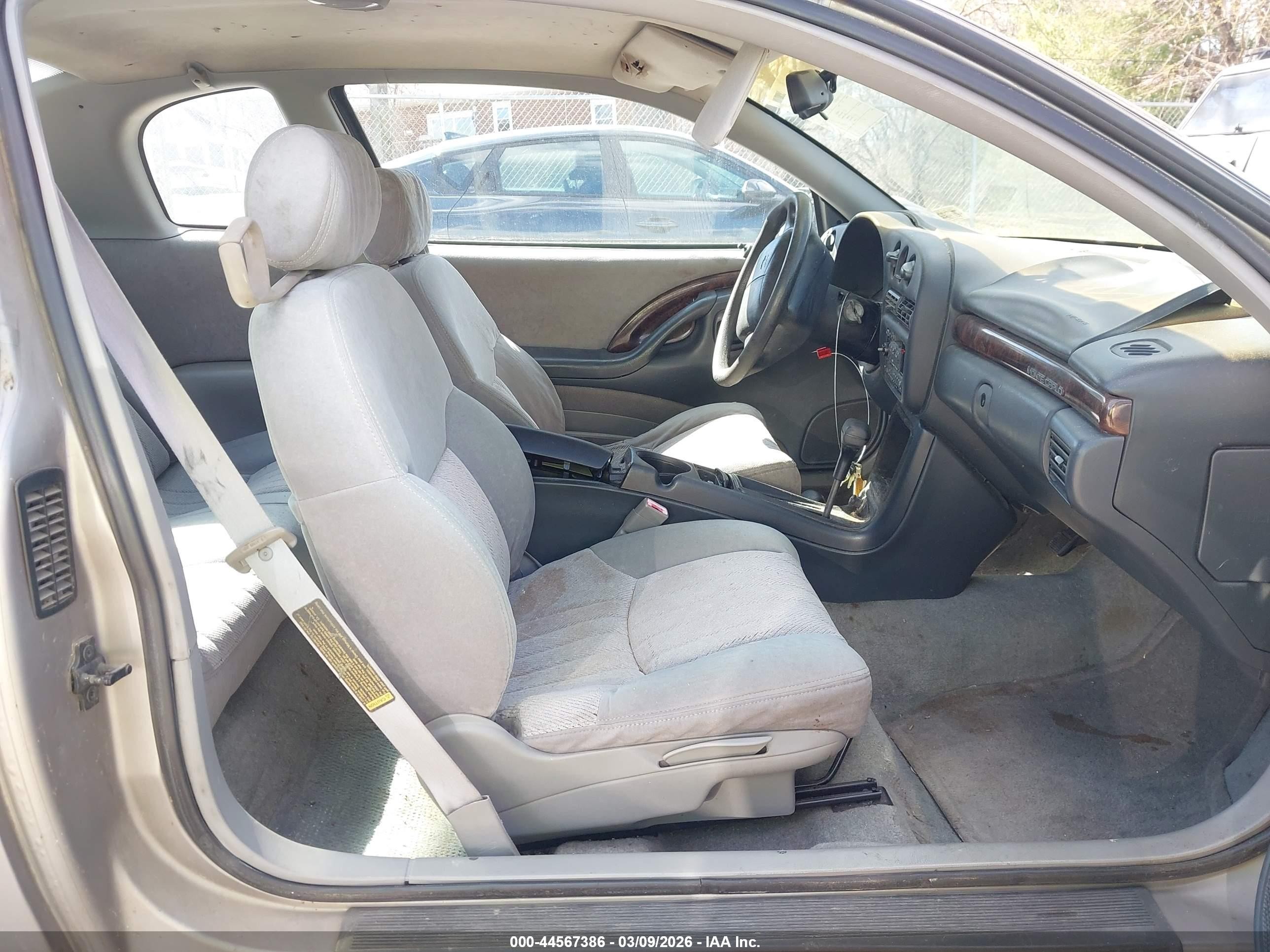 1997 Chevrolet Monte Carlo Ls Серебряный vin: 2G1WW12M7V9221177