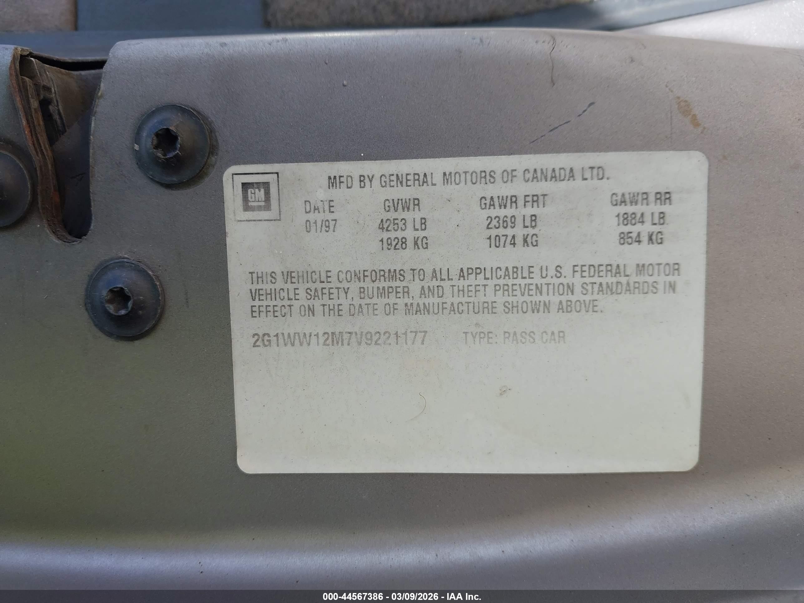 1997 Chevrolet Monte Carlo Ls Серебряный vin: 2G1WW12M7V9221177