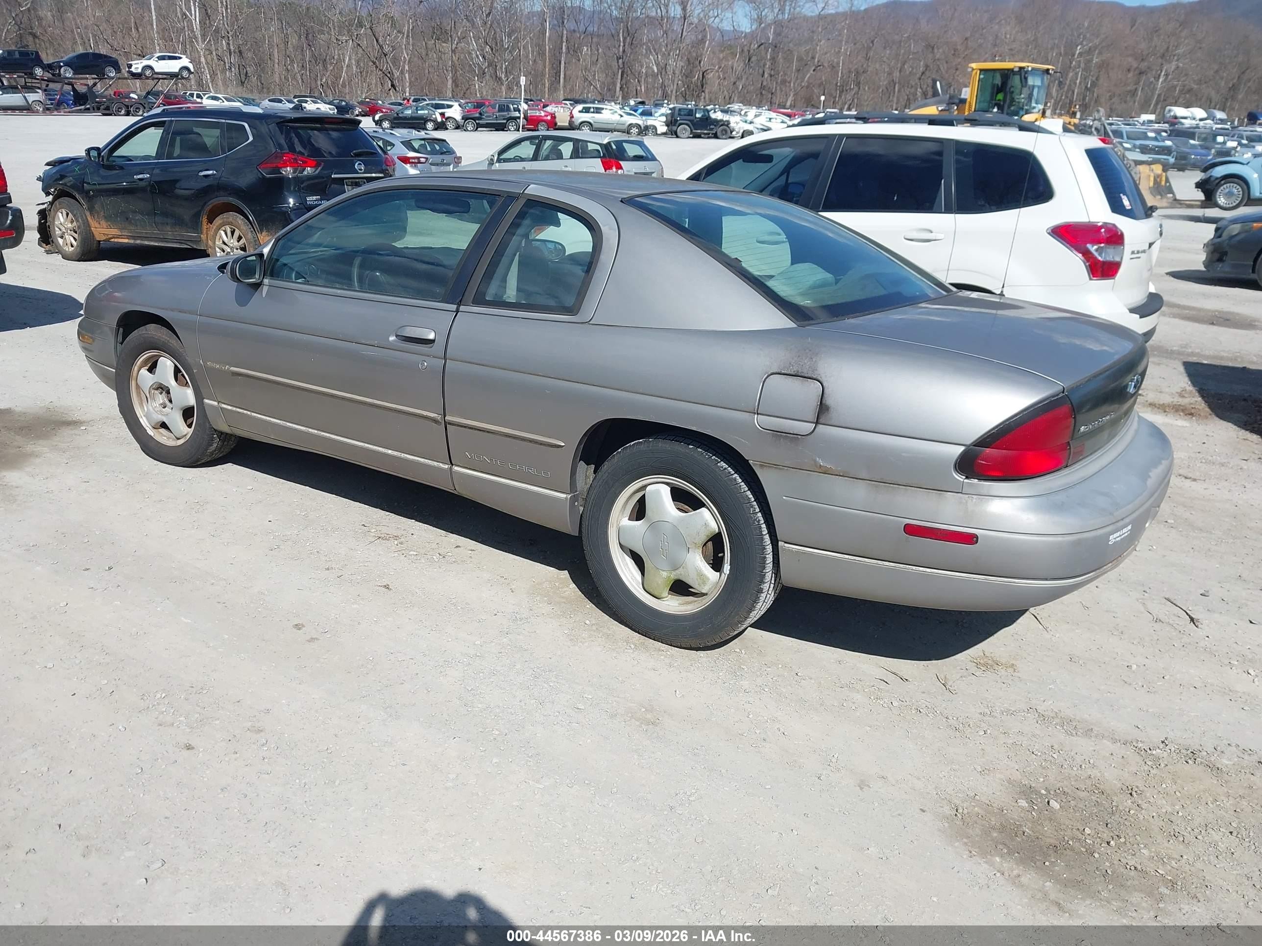 1997 Chevrolet Monte Carlo Ls Серебряный vin: 2G1WW12M7V9221177