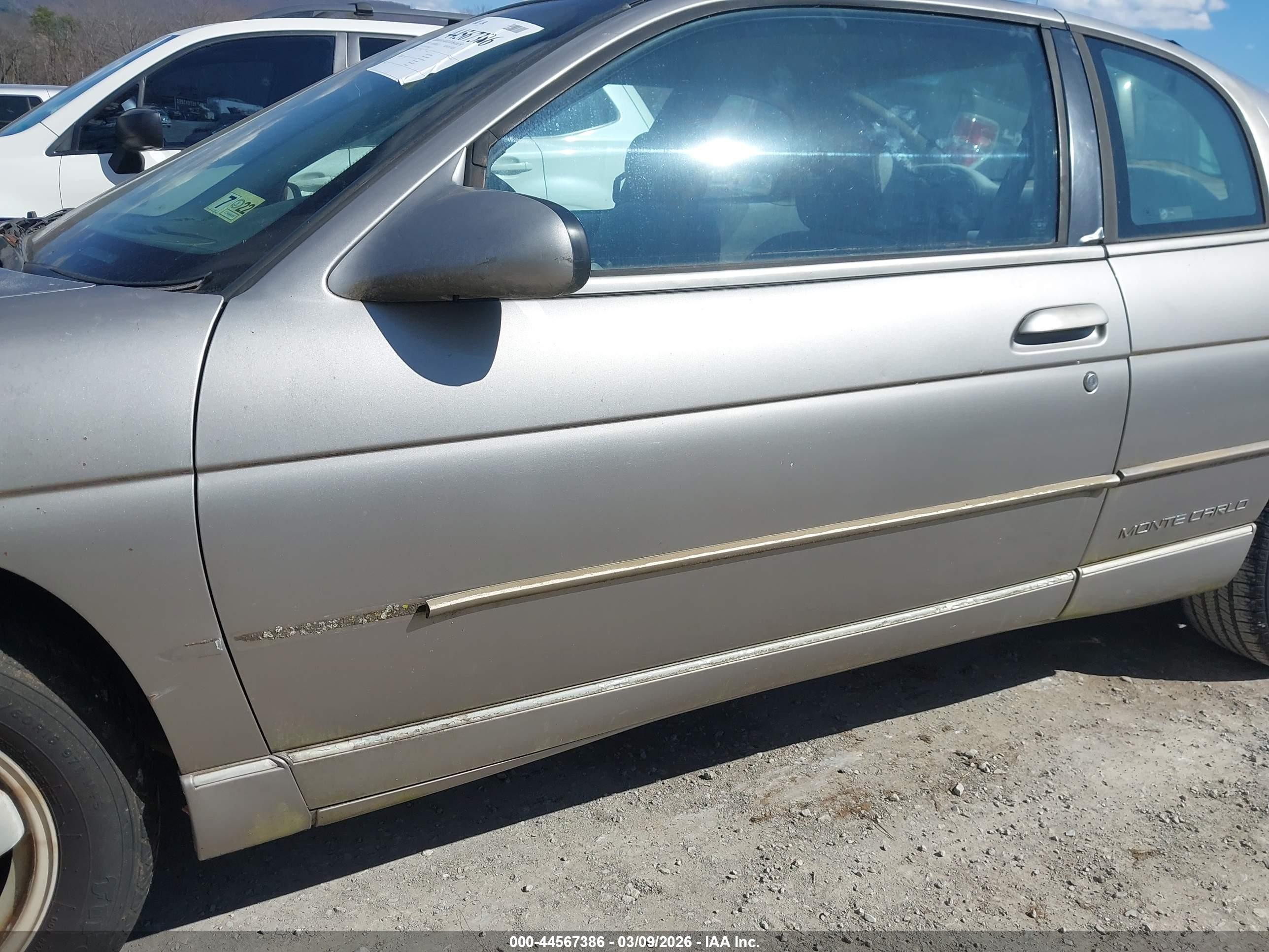 1997 Chevrolet Monte Carlo Ls Серебряный vin: 2G1WW12M7V9221177