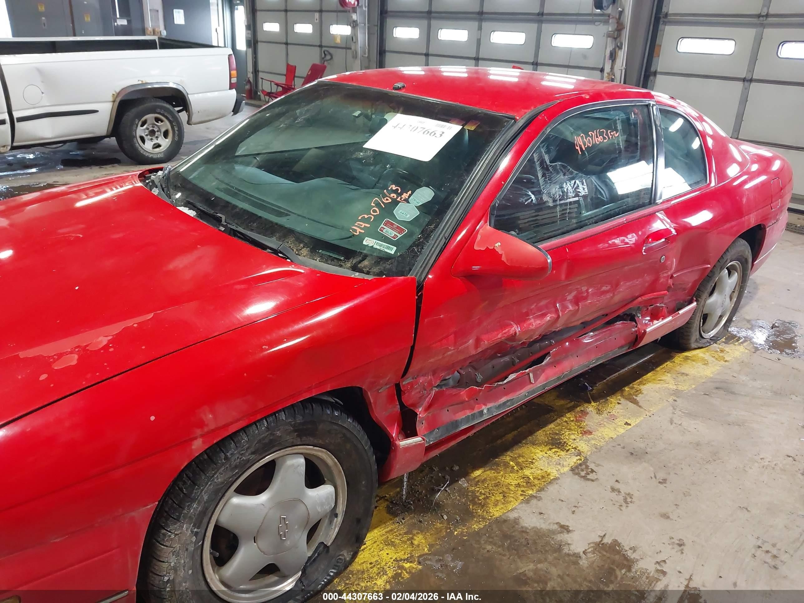 1999 Chevrolet Monte Carlo Ls Красный vin: 2G1WW12M7X9292463