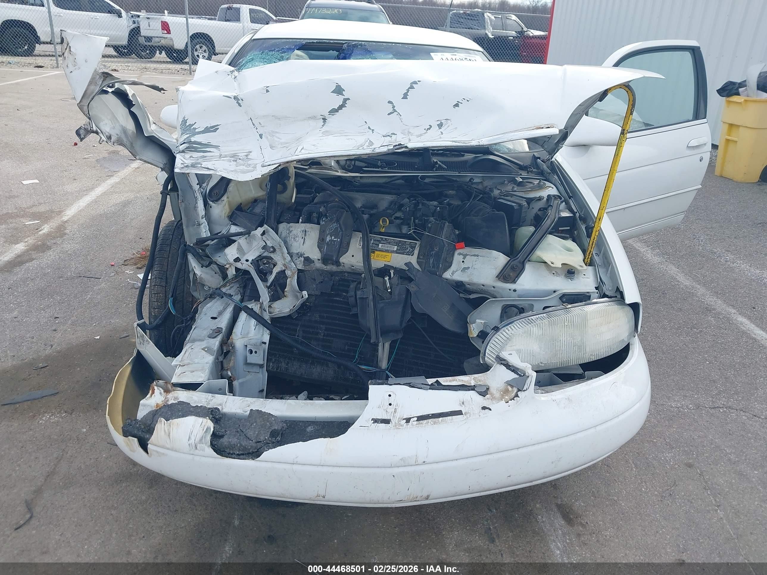 1995 Chevrolet Monte Carlo Ls White vin: 2G1WW12MXS9179714