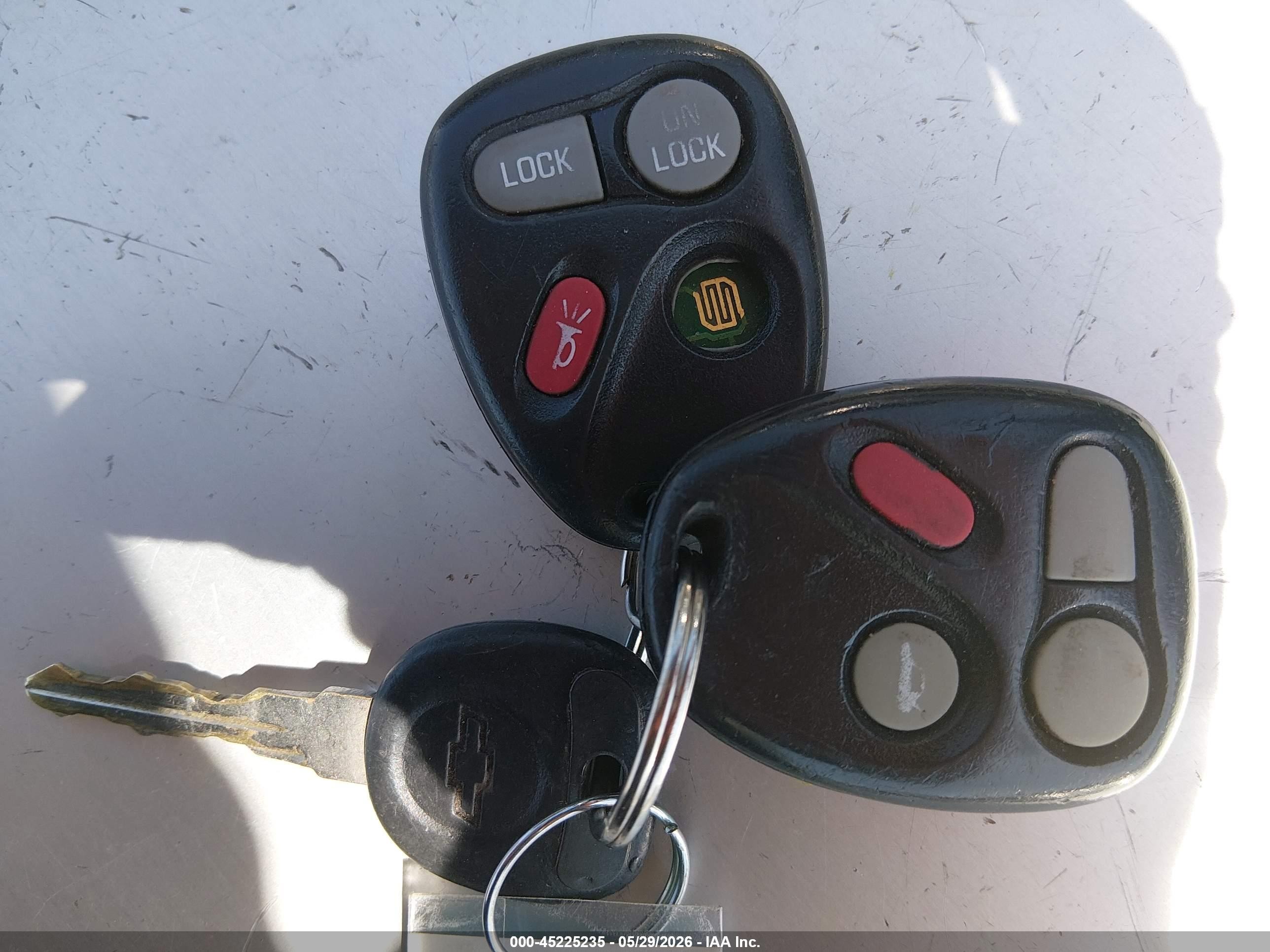 2003 Chevrolet Monte Carlo Ss Белый vin: 2G1WX12K539419975