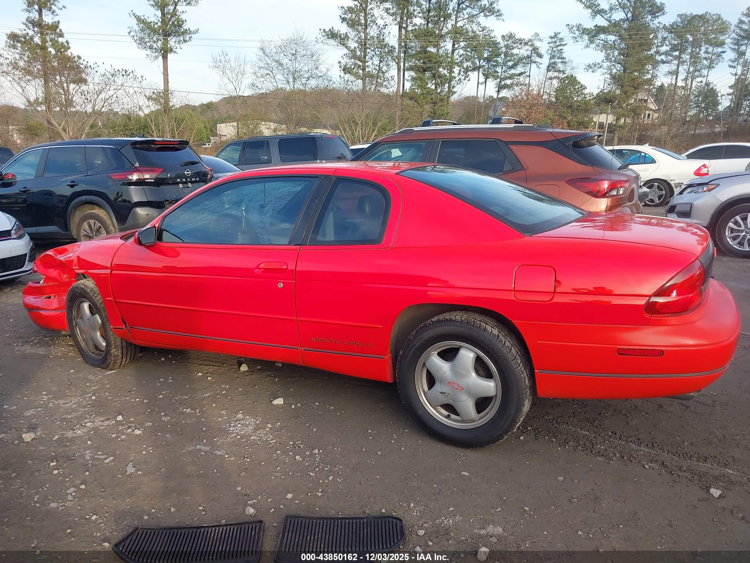 1995 Chevrolet Monte Carlo Z34 Red vin: 2G1WX12X2S9324414