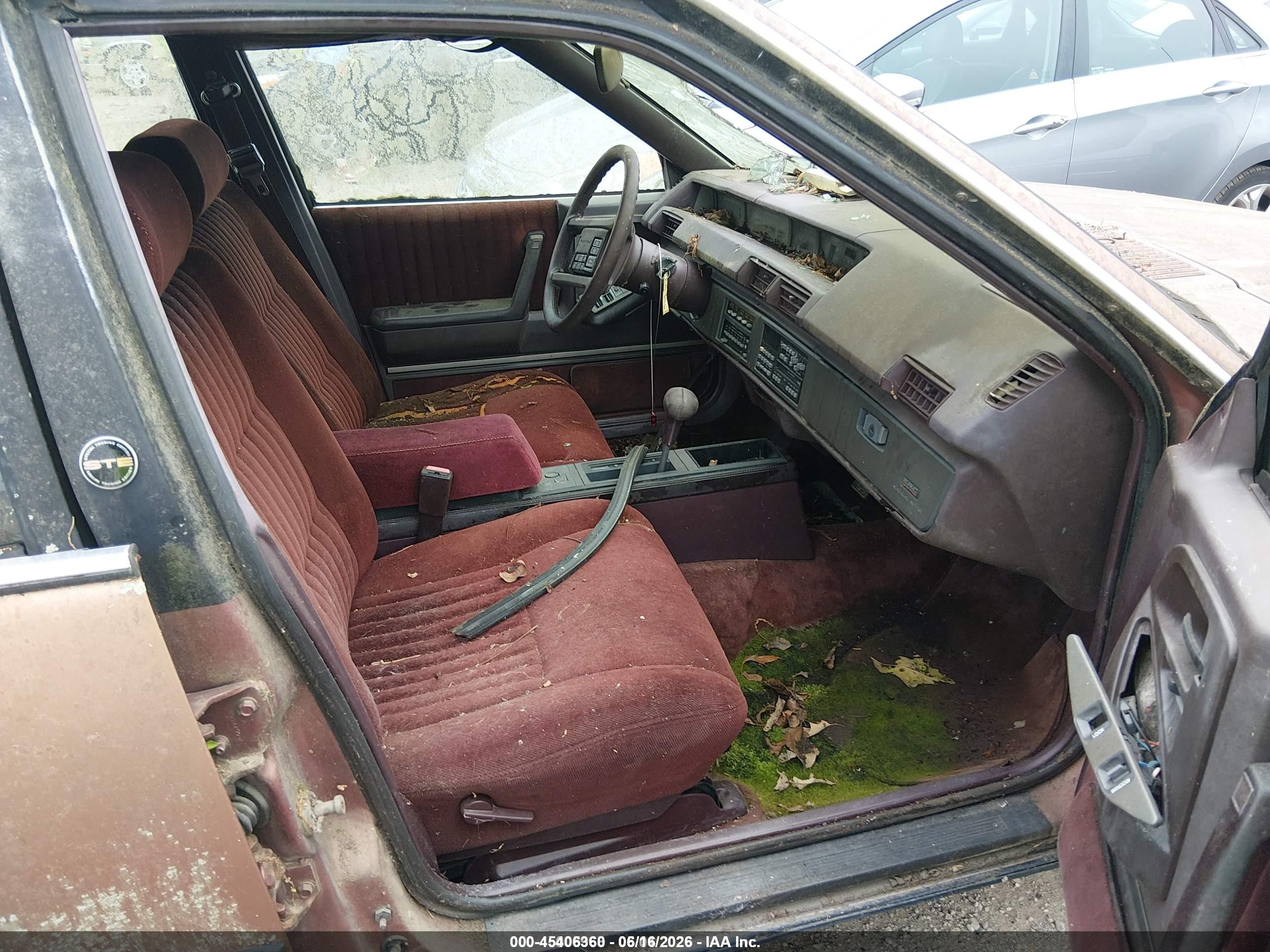 1986 Pontiac 6000 Ste Red vin: 2G2AH19W5G9278133