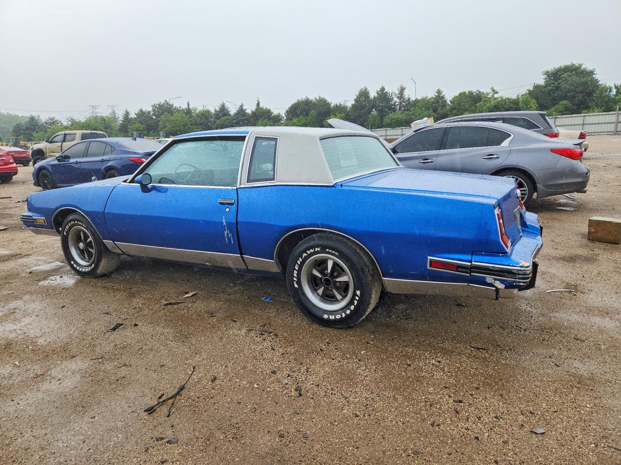 1984 Pontiac Grand Prix Le Синий vin: 2G2AK37H2E2256548
