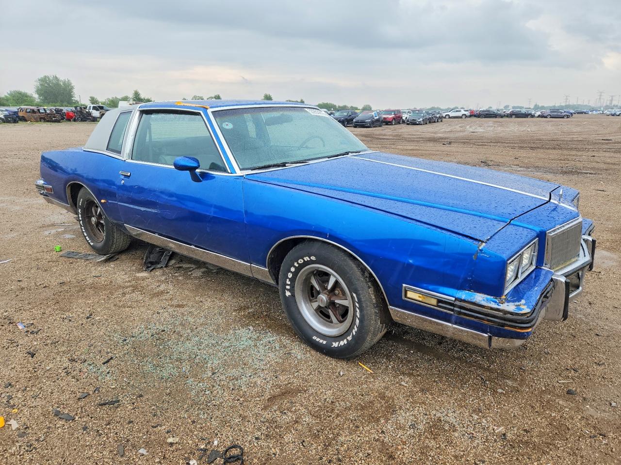 1984 Pontiac Grand Prix Le Синий vin: 2G2AK37H2E2256548