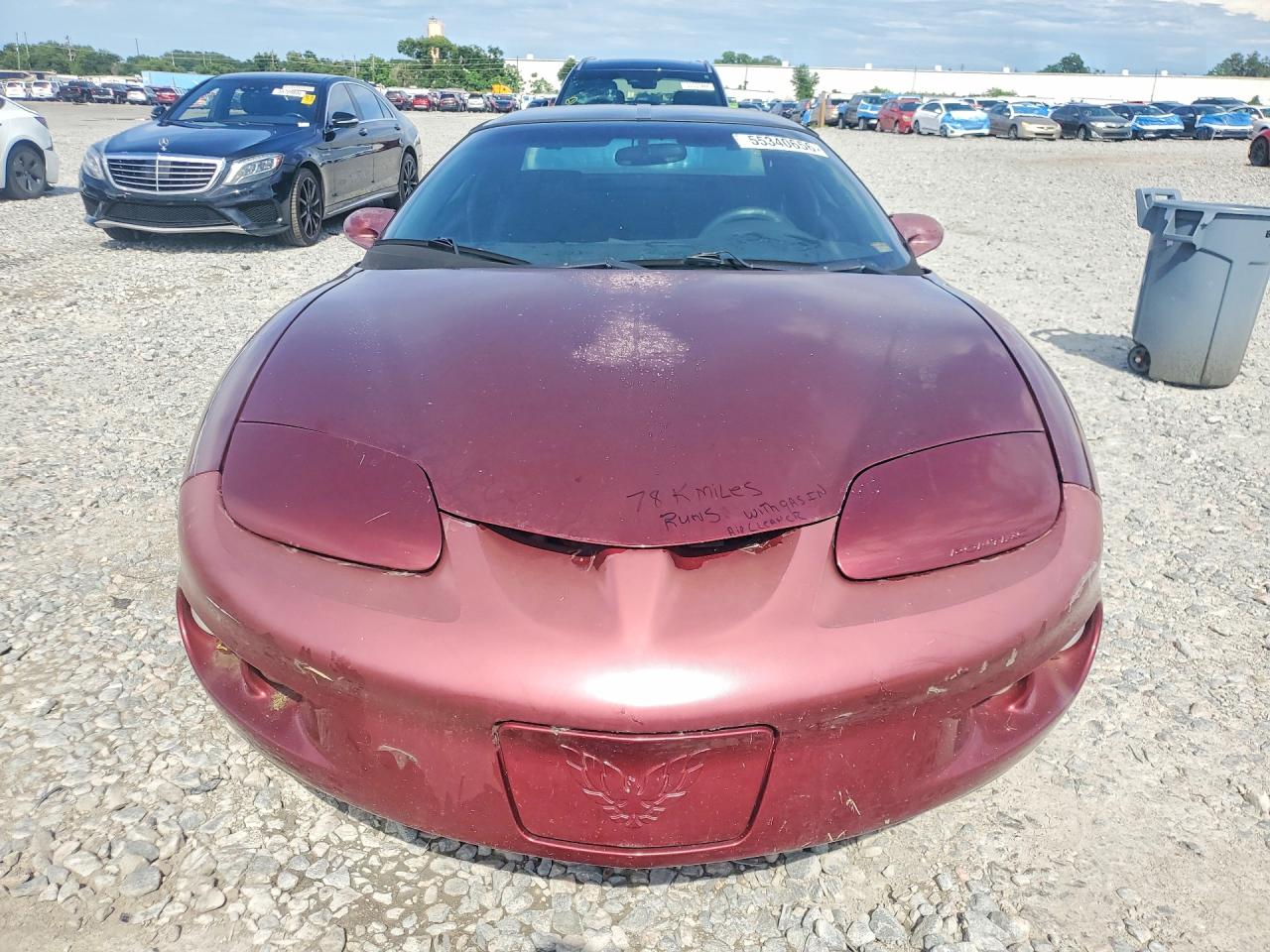 2001 Pontiac Firebird Burgundy vin: 2G2FS22K012126572