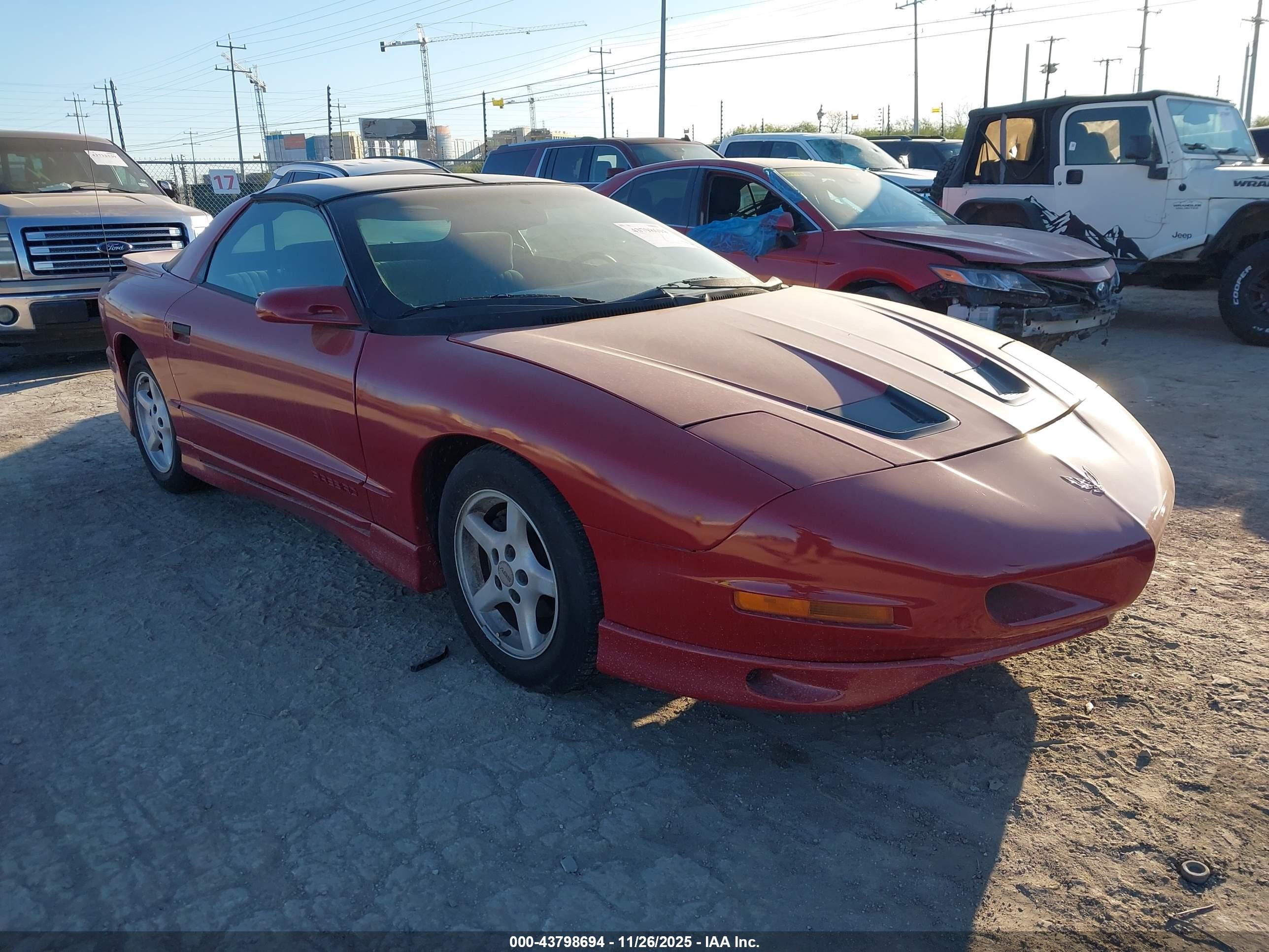 1997 Pontiac Firebird   Red vin: 2G2FS22K0V2209716