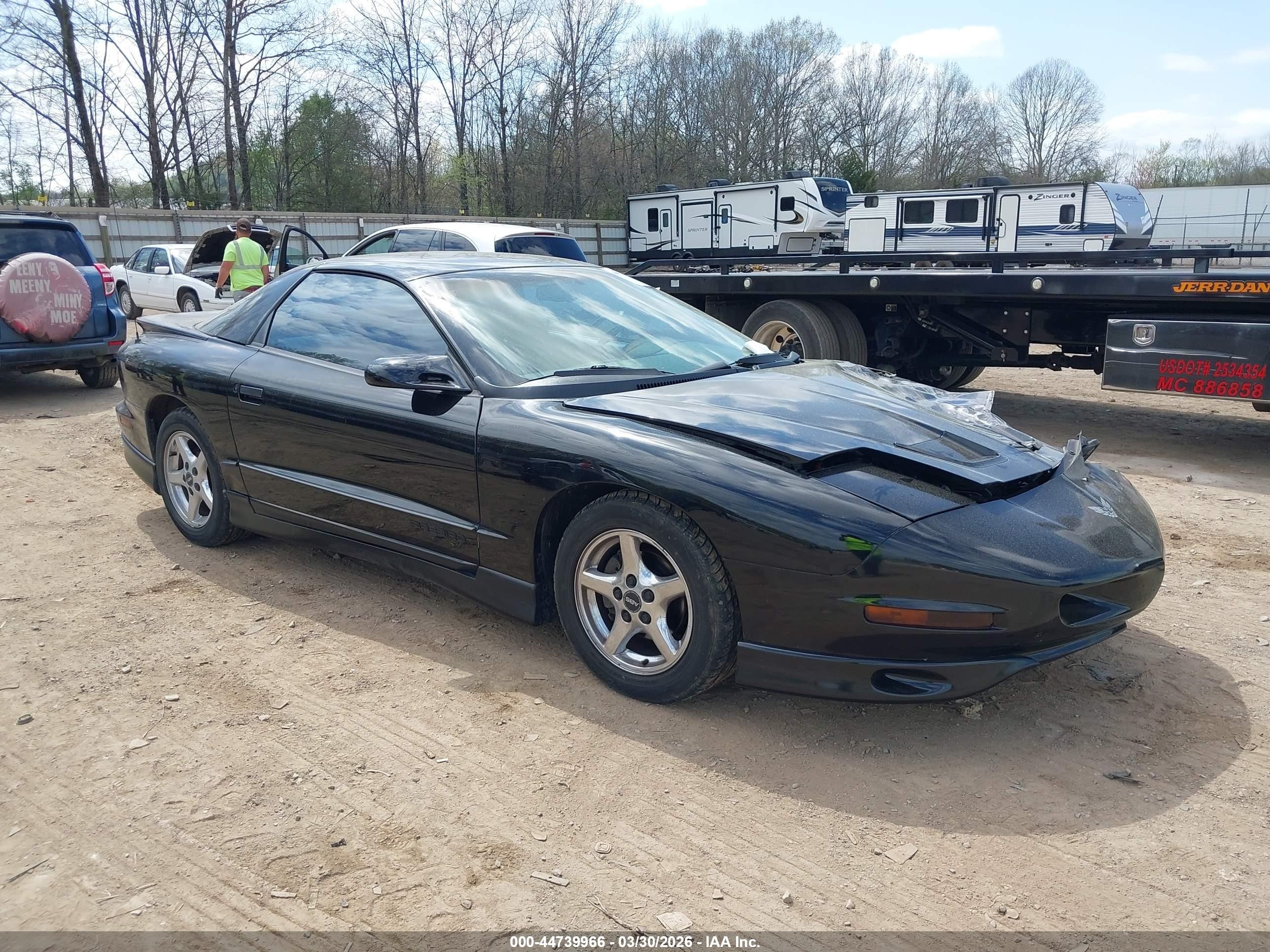 1997 Pontiac Firebird   Черный vin: 2G2FS22K0V2216231