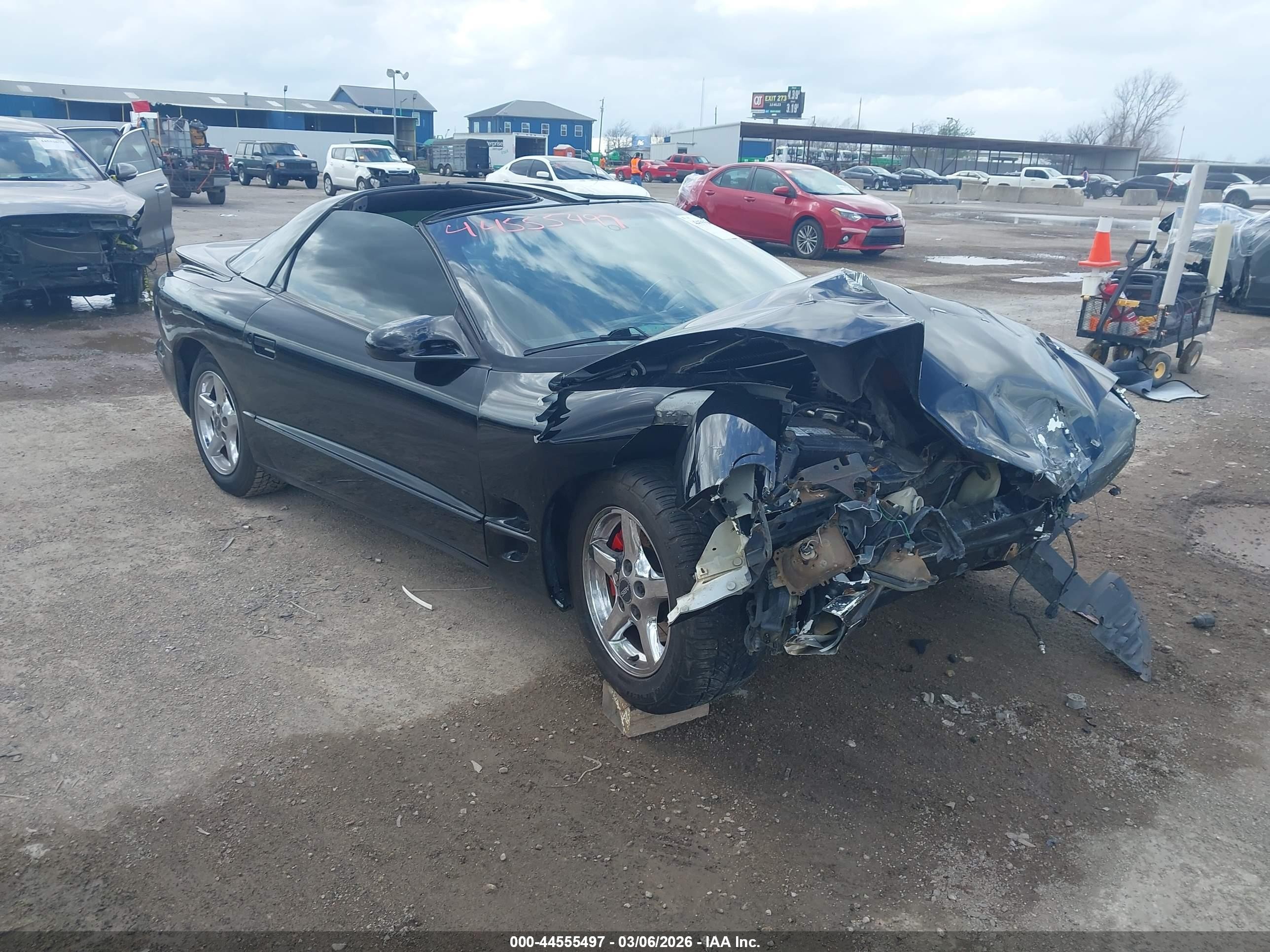 1998 Pontiac Firebird   Black vin: 2G2FS22K0W2232091