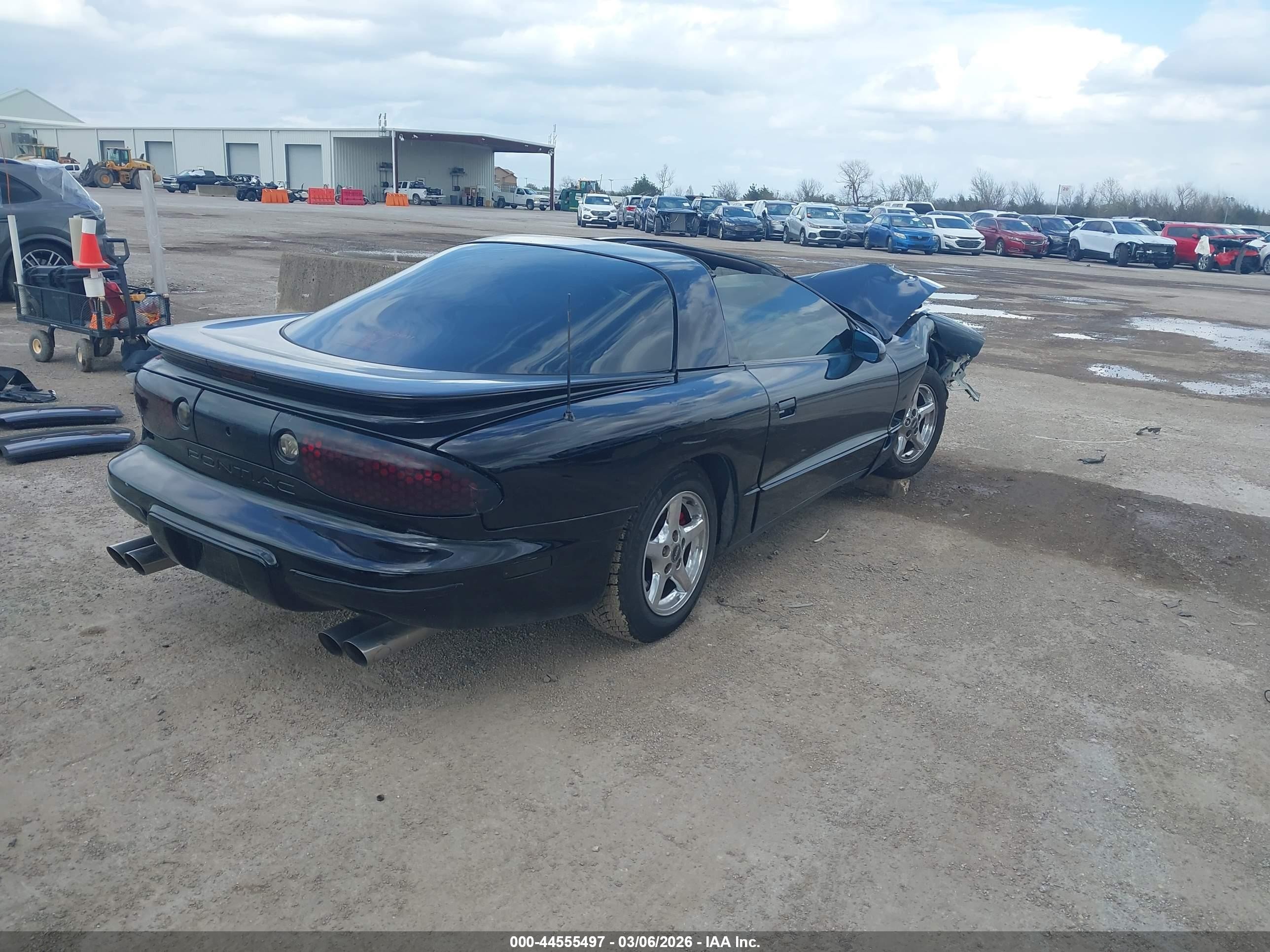 1998 Pontiac Firebird   Black vin: 2G2FS22K0W2232091