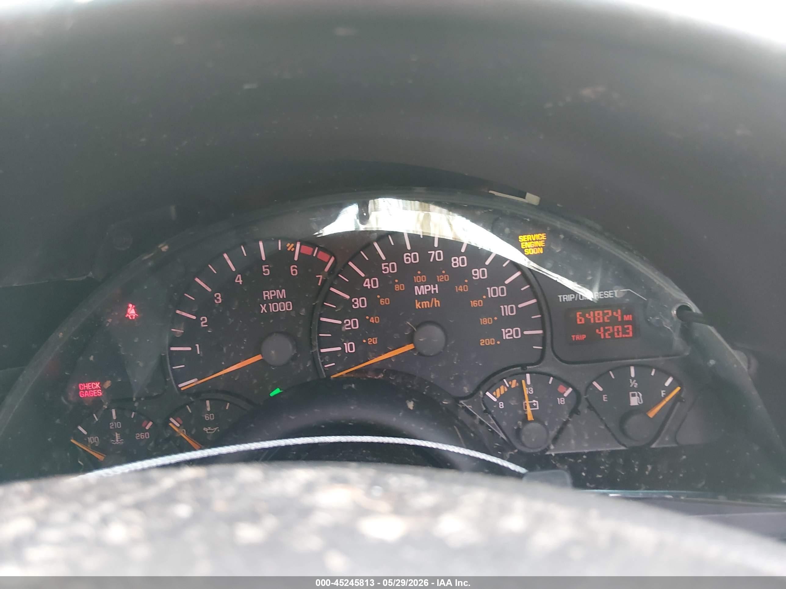 2002 Pontiac Firebird   Red vin: 2G2FS22K122147433