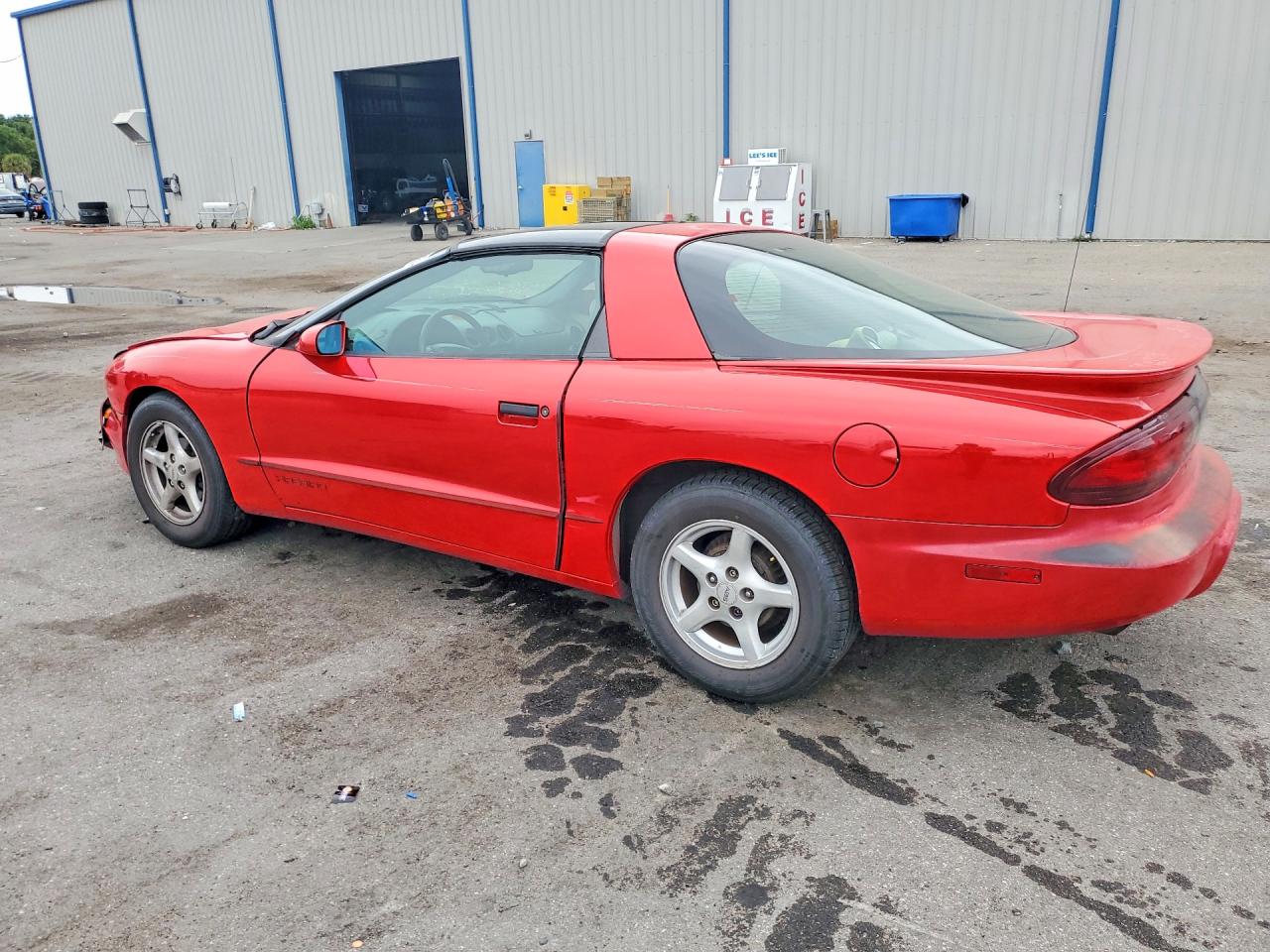 1997 Pontiac Firebird Red vin: 2G2FS22K3V2230060