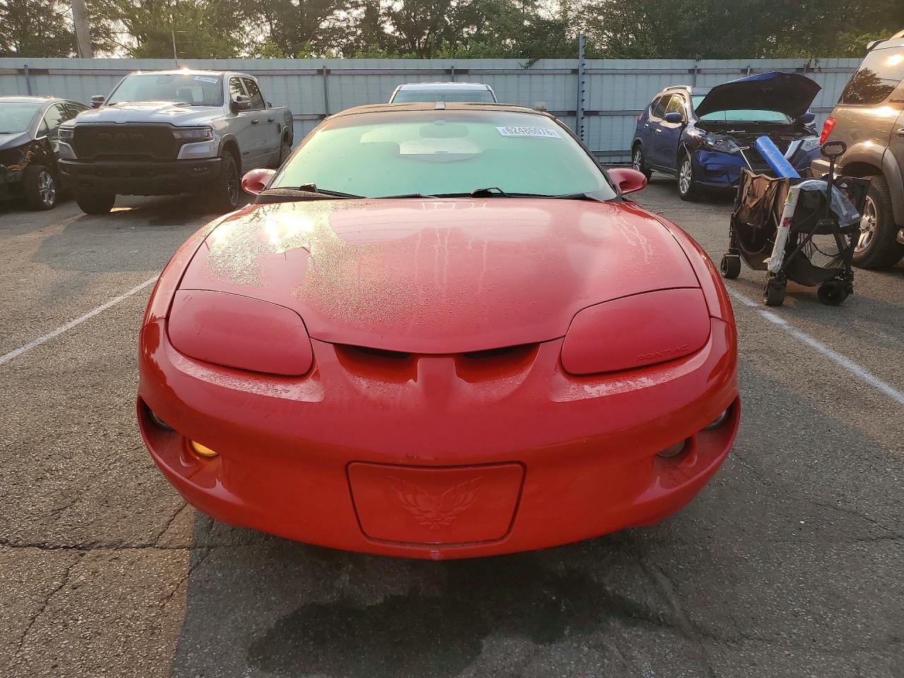 2001 Pontiac Firebird Red vin: 2G2FS22K412109936