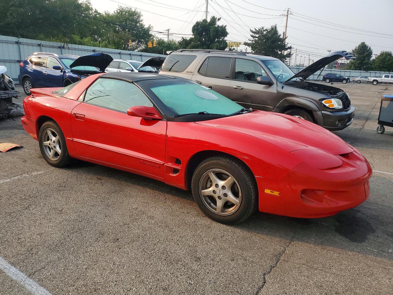 2001 Pontiac Firebird Red vin: 2G2FS22K412109936