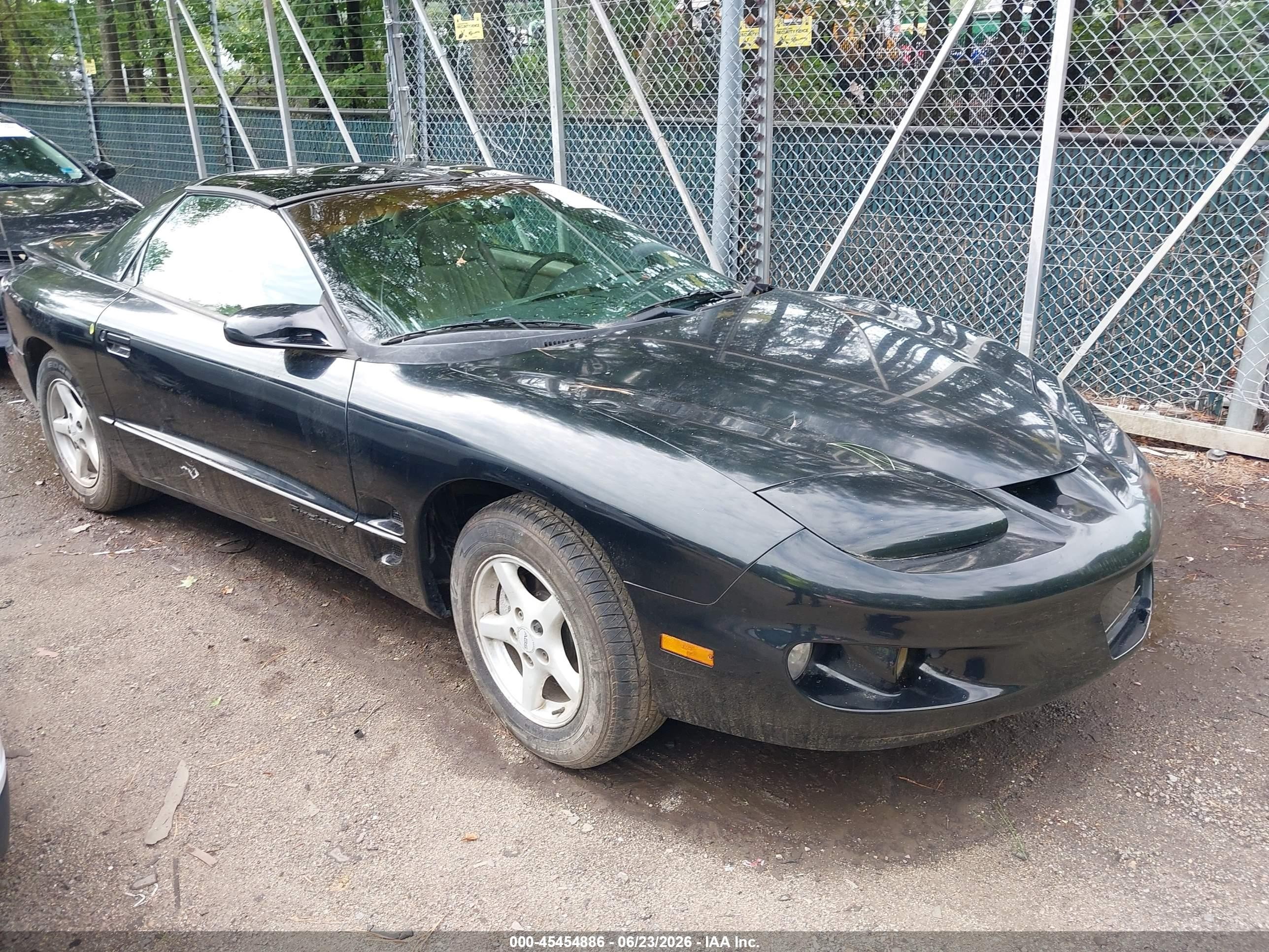 2001 Pontiac Firebird   Black vin: 2G2FS22K412148655