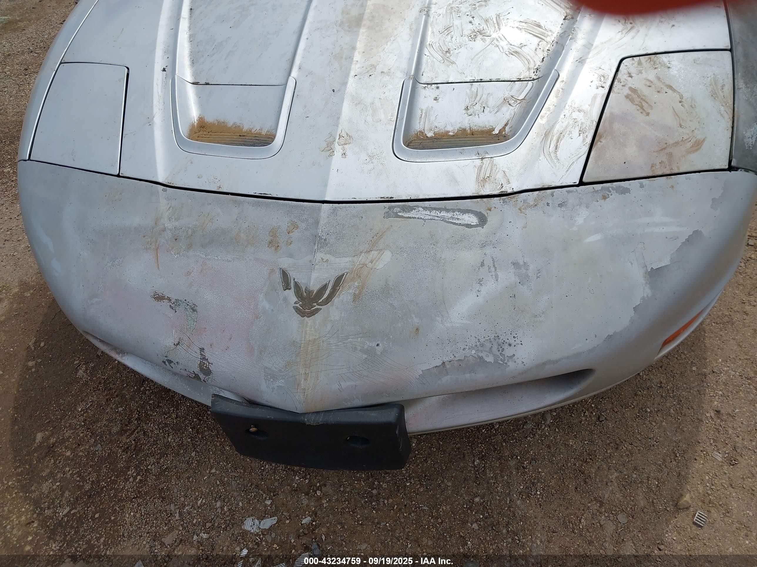 1997 Pontiac Firebird   Silver vin: 2G2FS22K4V2215146