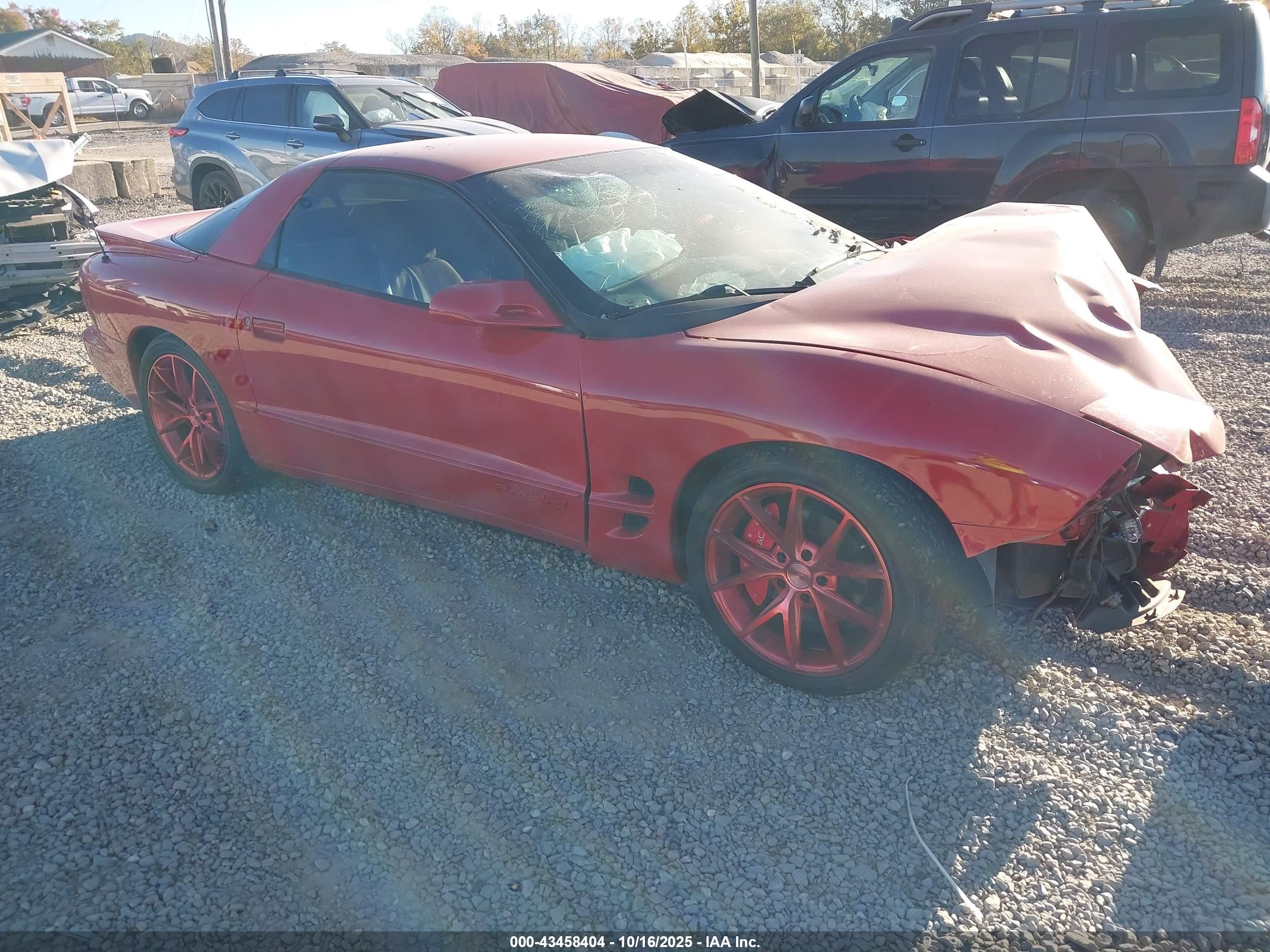 1998 Pontiac Firebird   Red vin: 2G2FS22K4W2204570