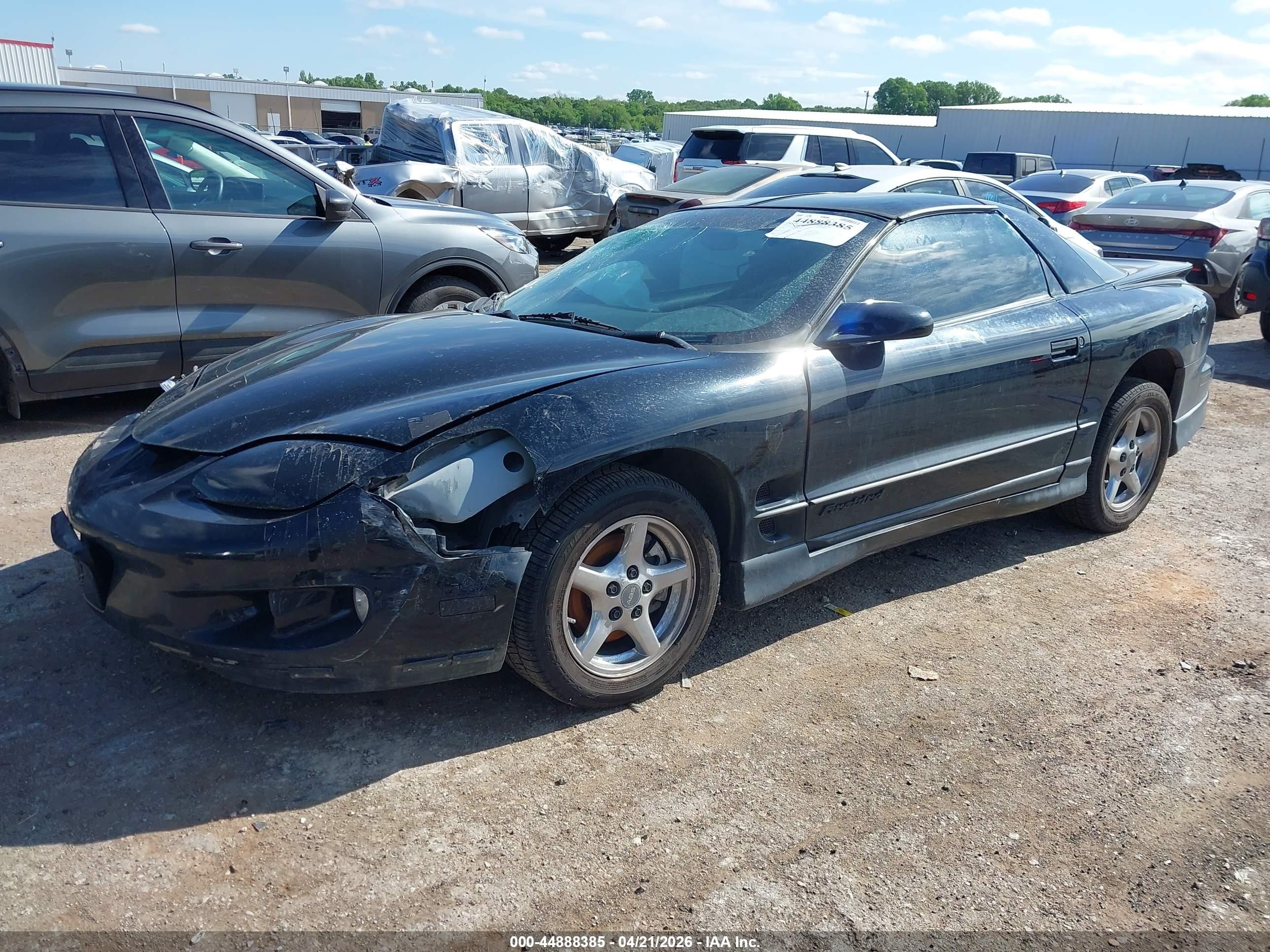 2002 Pontiac Firebird   Black vin: 2G2FS22K522142025
