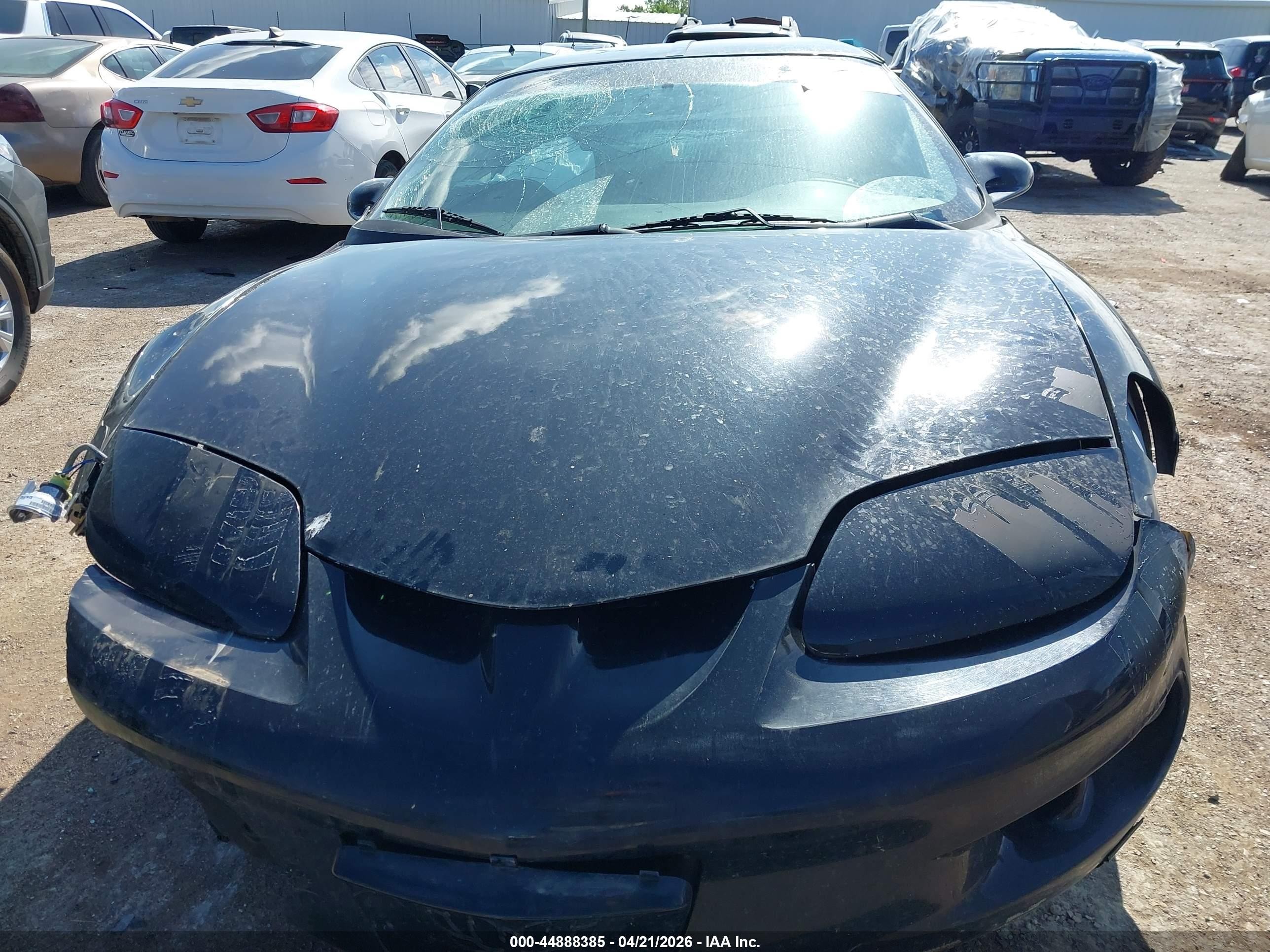 2002 Pontiac Firebird   Black vin: 2G2FS22K522142025