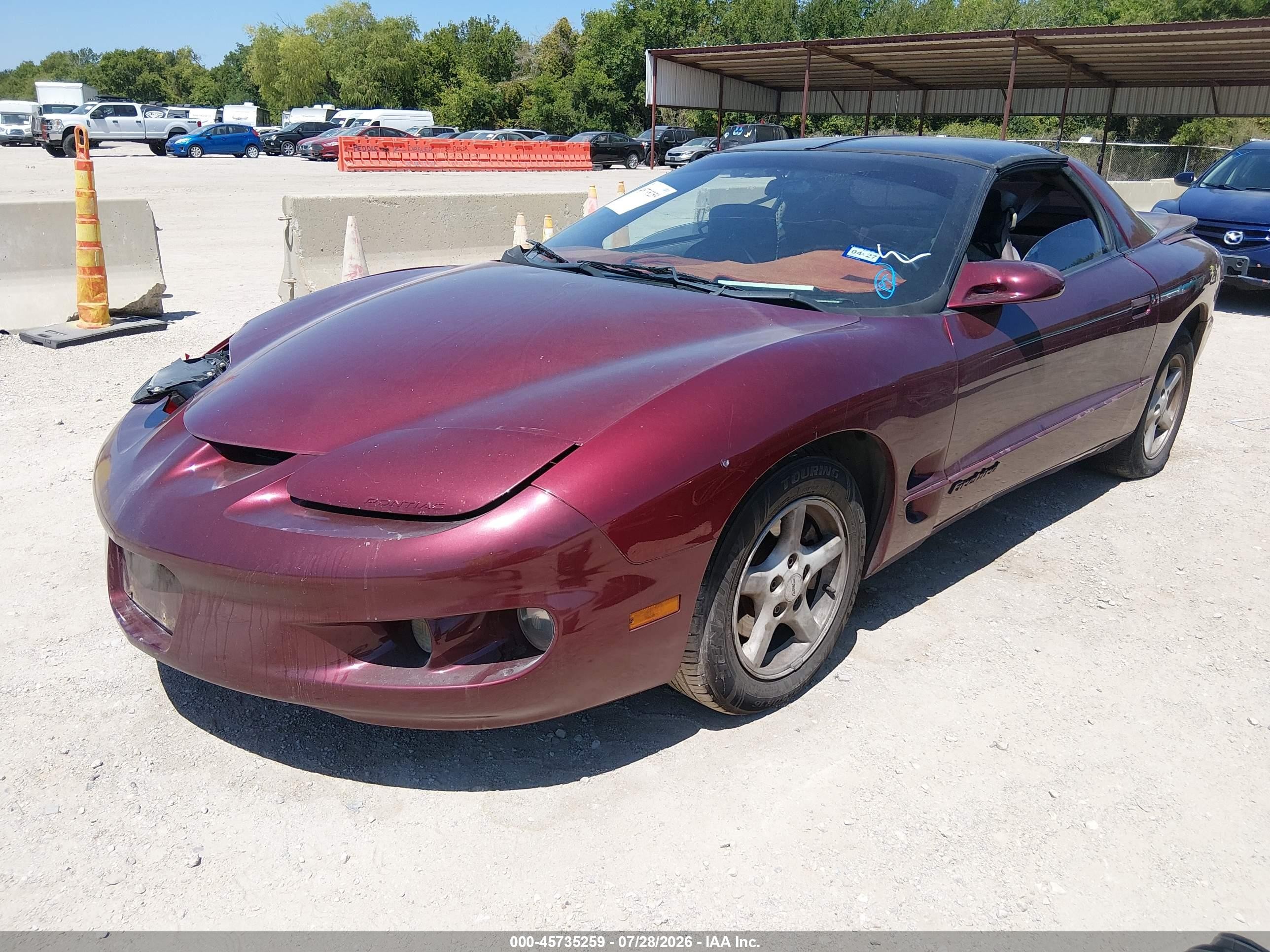 2000 Pontiac Firebird   Burgundy vin: 2G2FS22K5Y2116422