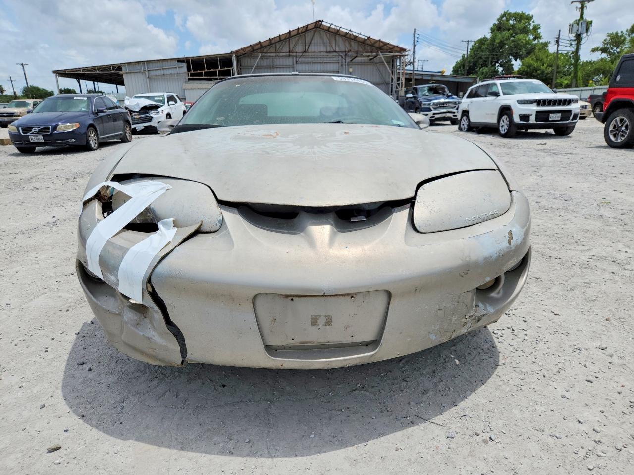 2000 Pontiac Firebird Beige vin: 2G2FS22K5Y2175874