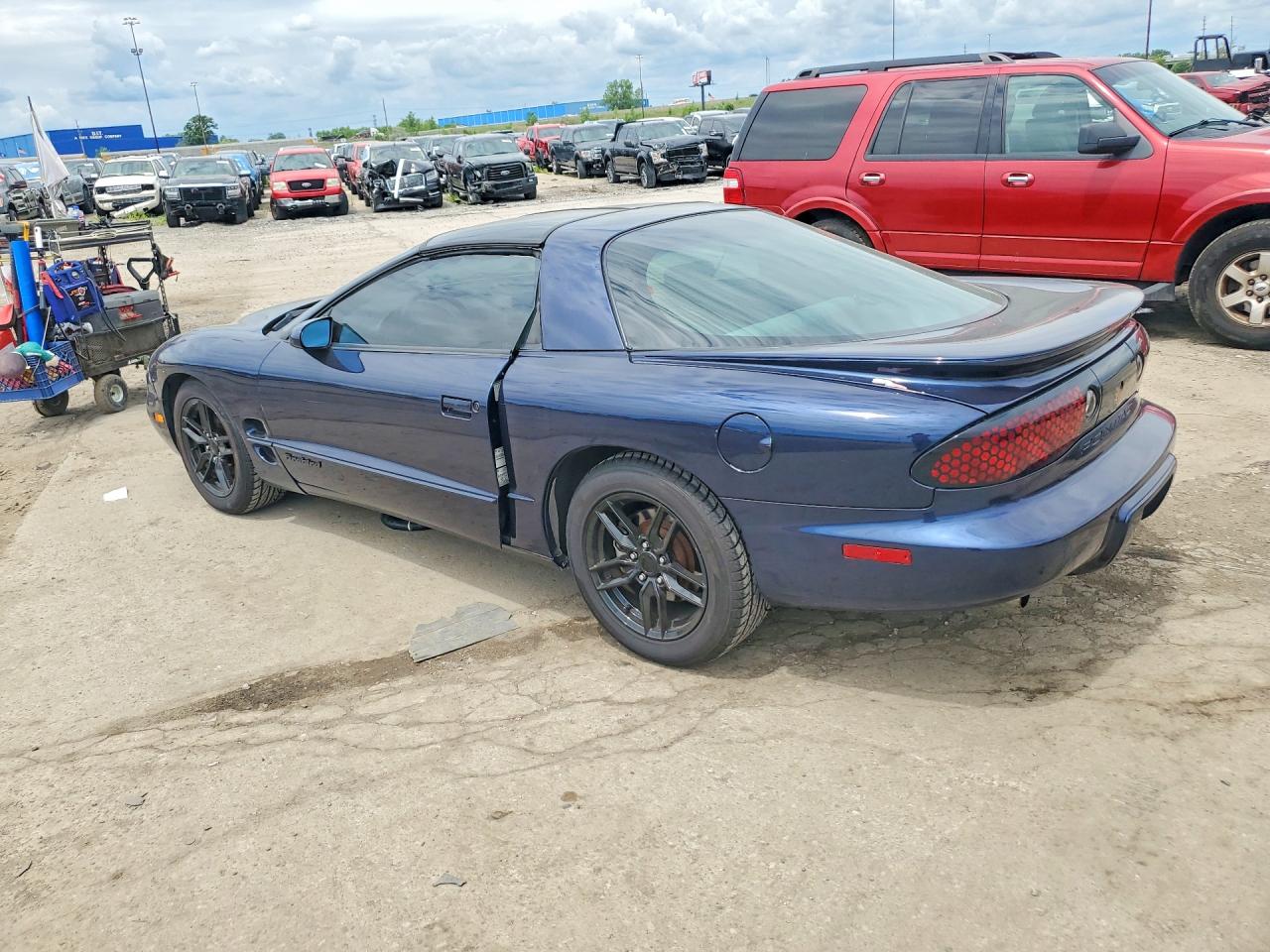 1998 Pontiac Firebird Blue vin: 2G2FS22K7W2222089