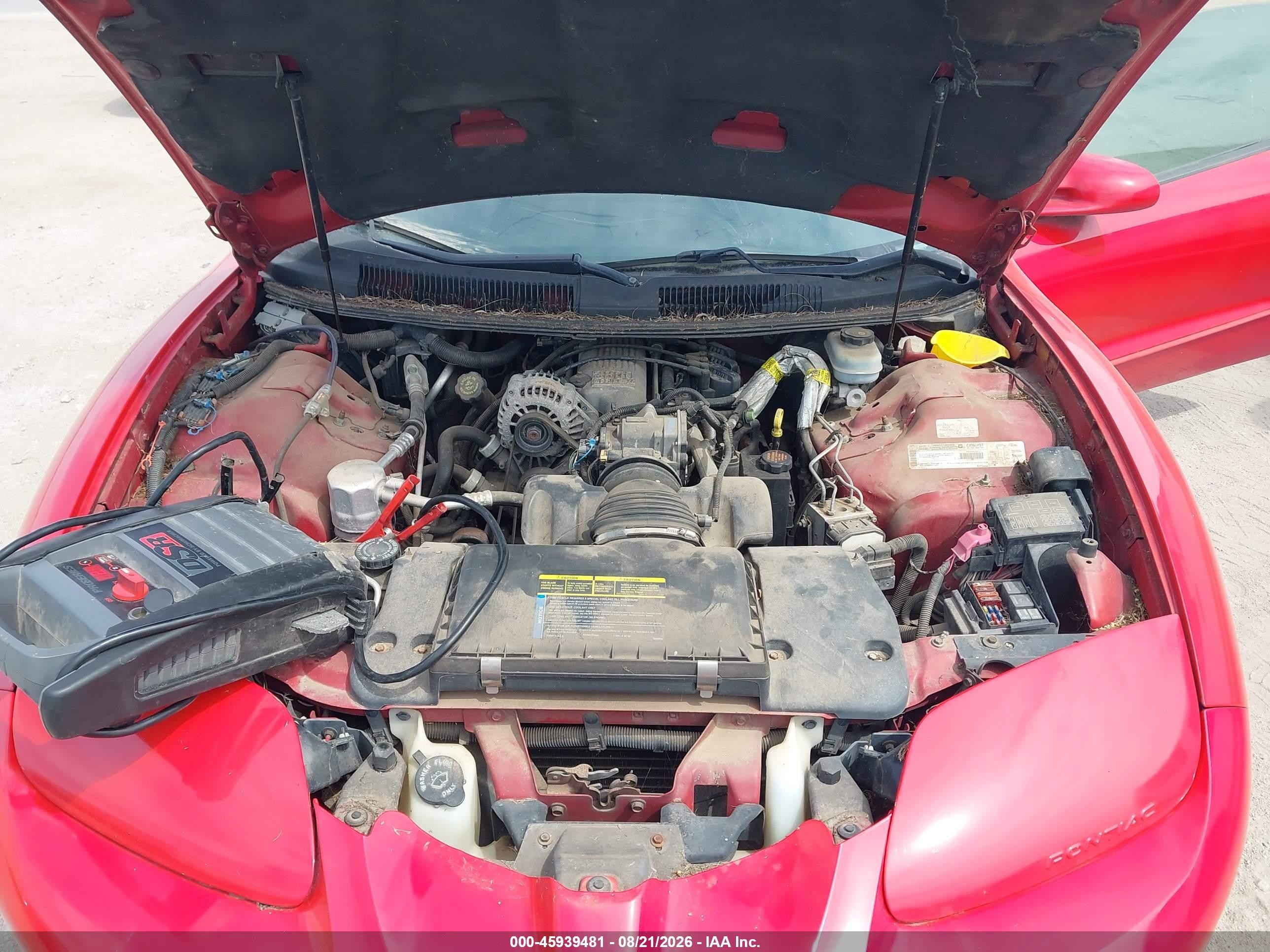 1999 Pontiac Firebird   Red vin: 2G2FS22K7X2209229
