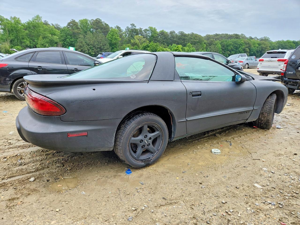 1997 Pontiac Firebird Black vin: 2G2FS22K9V2223274