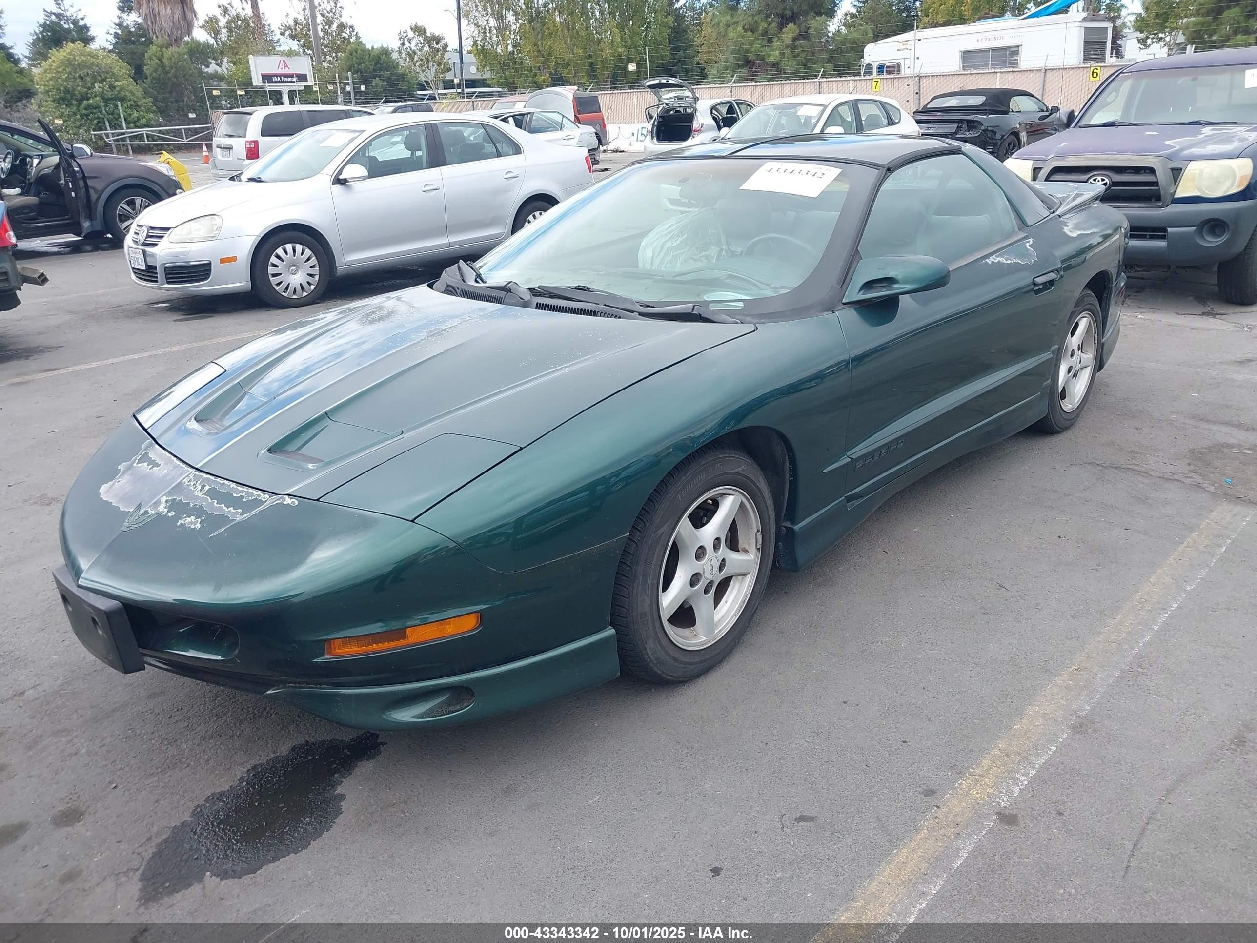 1997 Pontiac Firebird   Green vin: 2G2FS22KXV2205785
