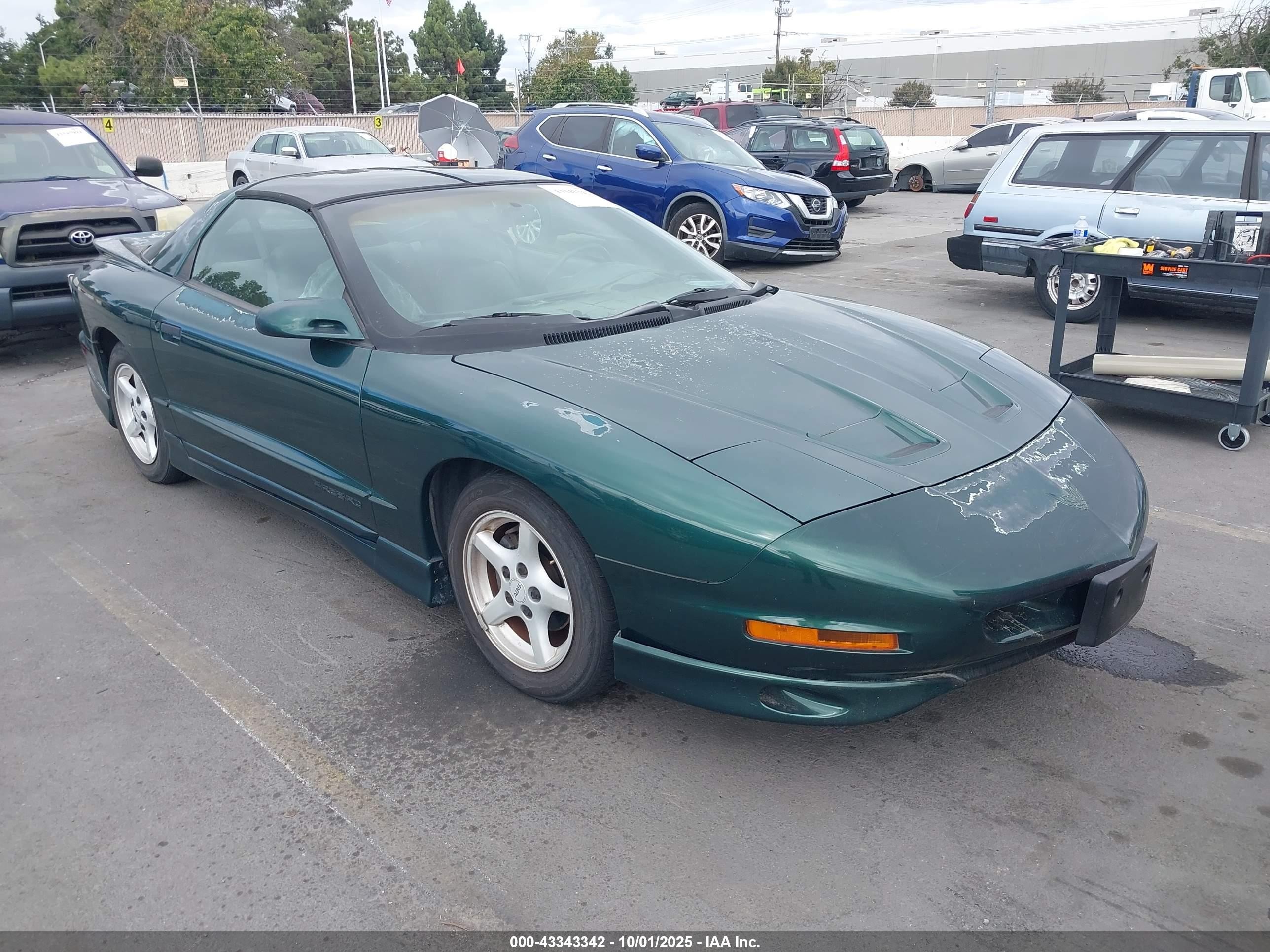 1997 Pontiac Firebird   Зеленый vin: 2G2FS22KXV2205785