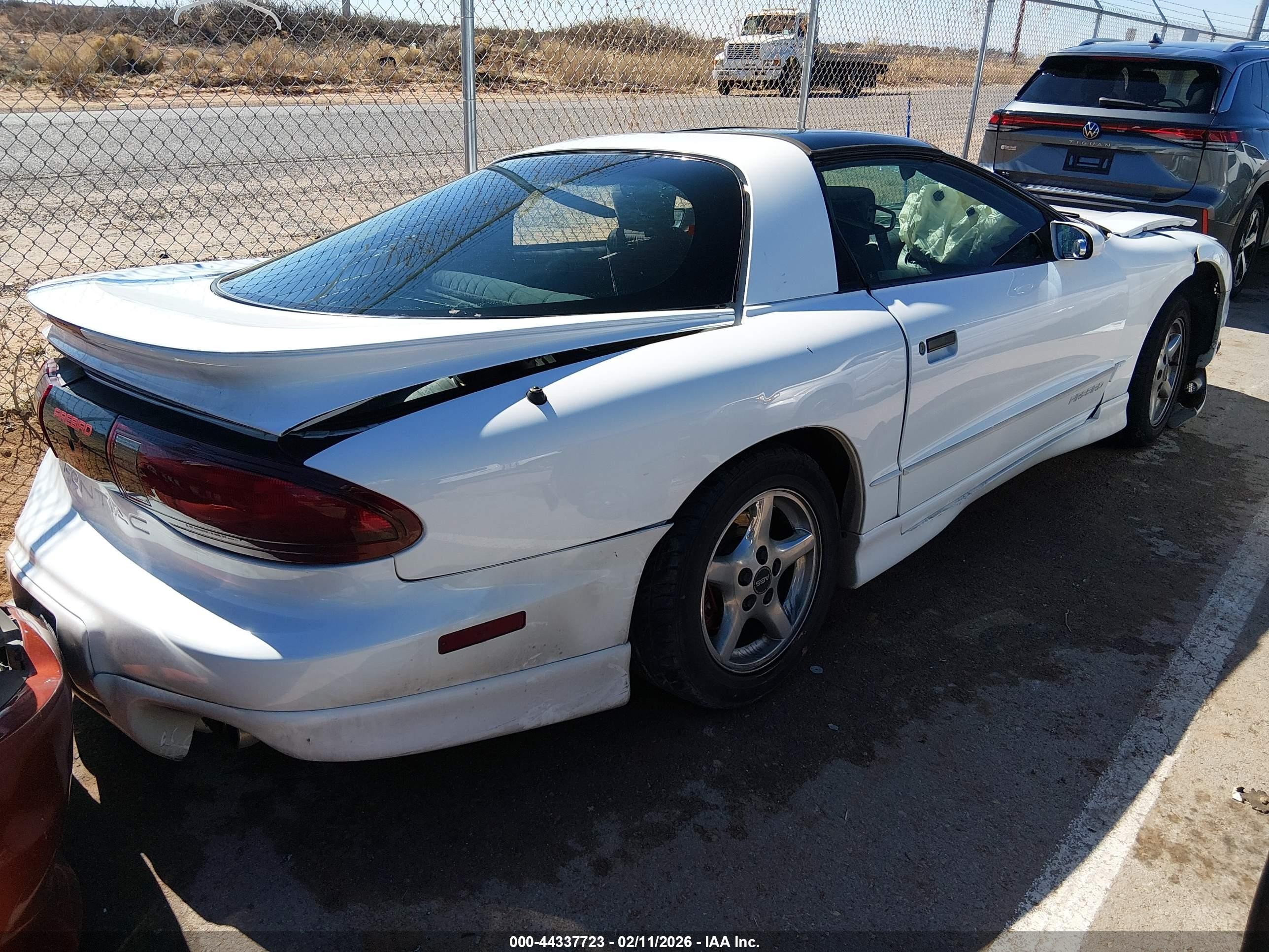 1997 Pontiac Firebird   Белый vin: 2G2FS22KXV2206130