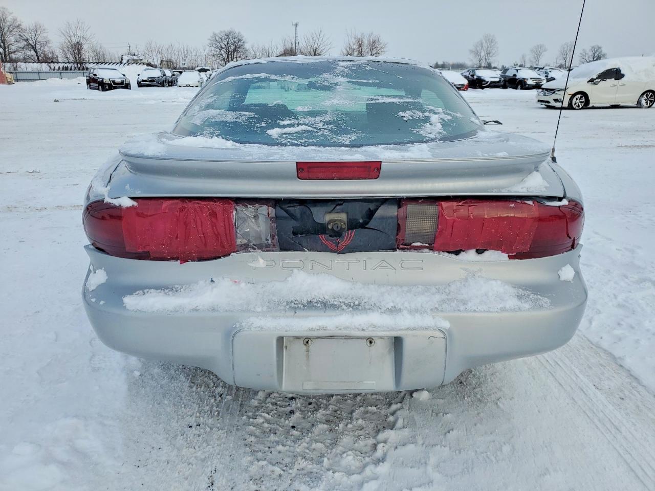 1997 Pontiac Firebird Silver vin: 2G2FS22KXV2219105