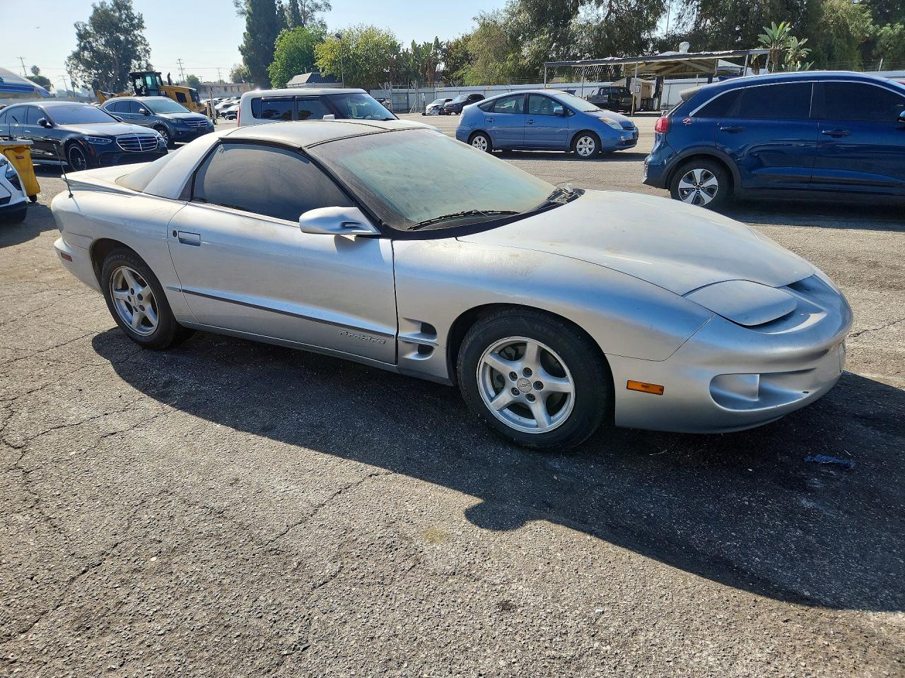 1999 Pontiac Firebird Silver vin: 2G2FS22KXX2224078