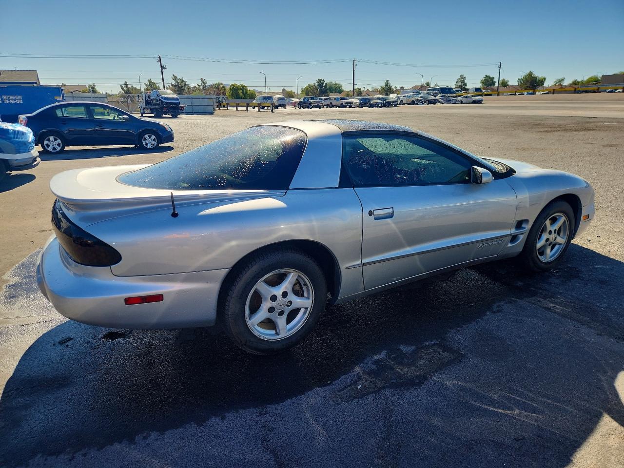 2000 Pontiac Firebird Silver vin: 2G2FS22KXY2125066